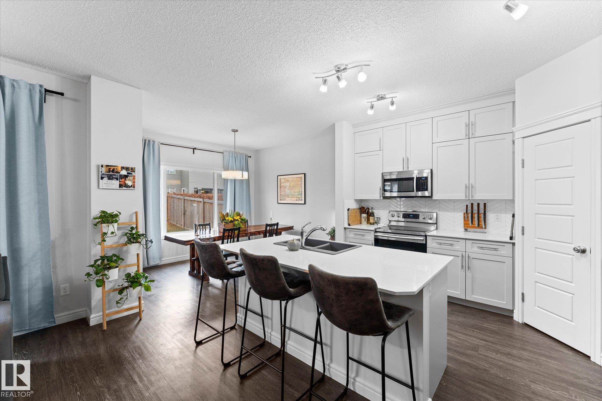 Photo 11 at 29 Chestnut Way, Westpark, Fort Saskatchewan