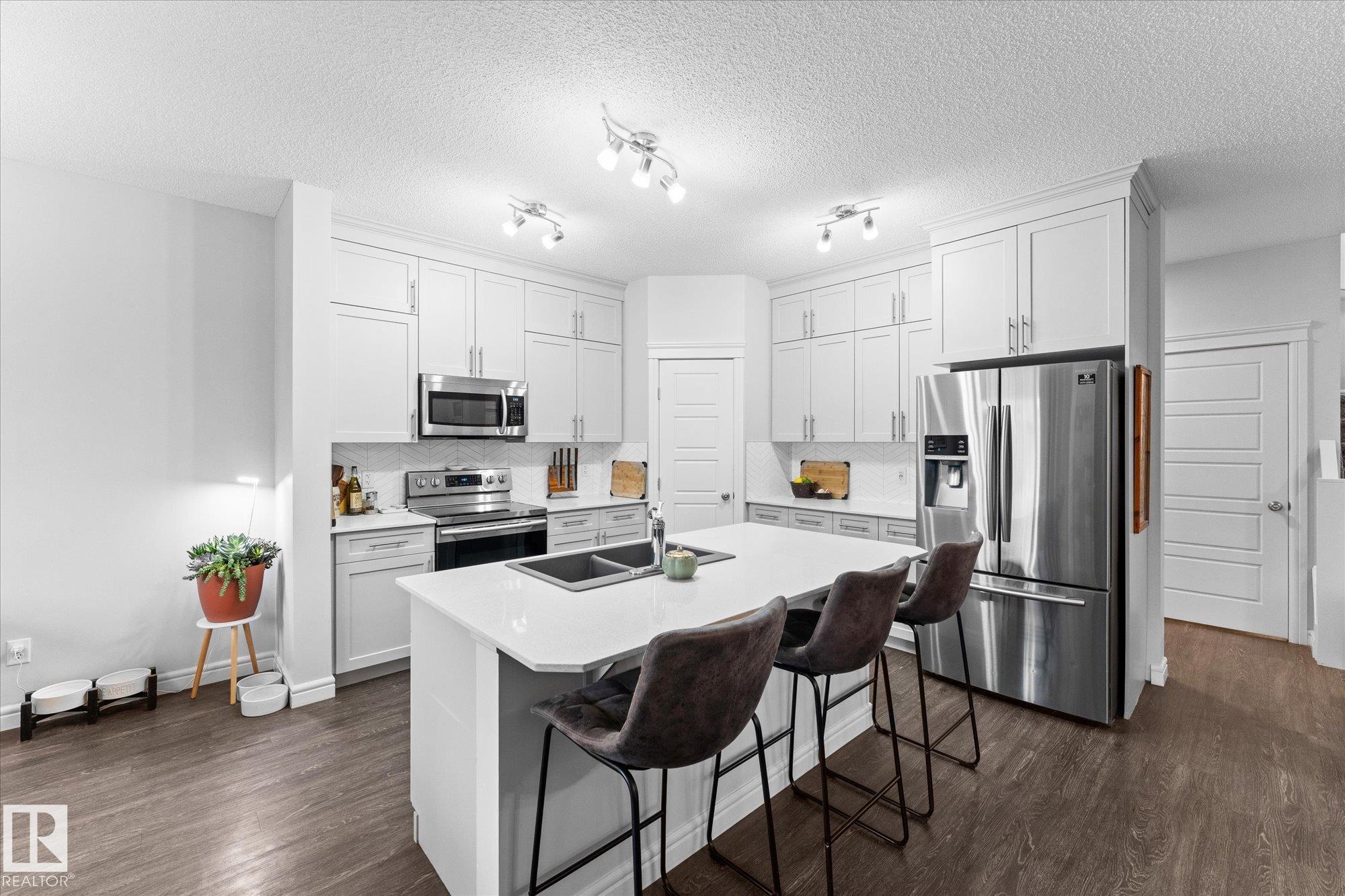 Photo 10 at 29 Chestnut Way, Westpark, Fort Saskatchewan