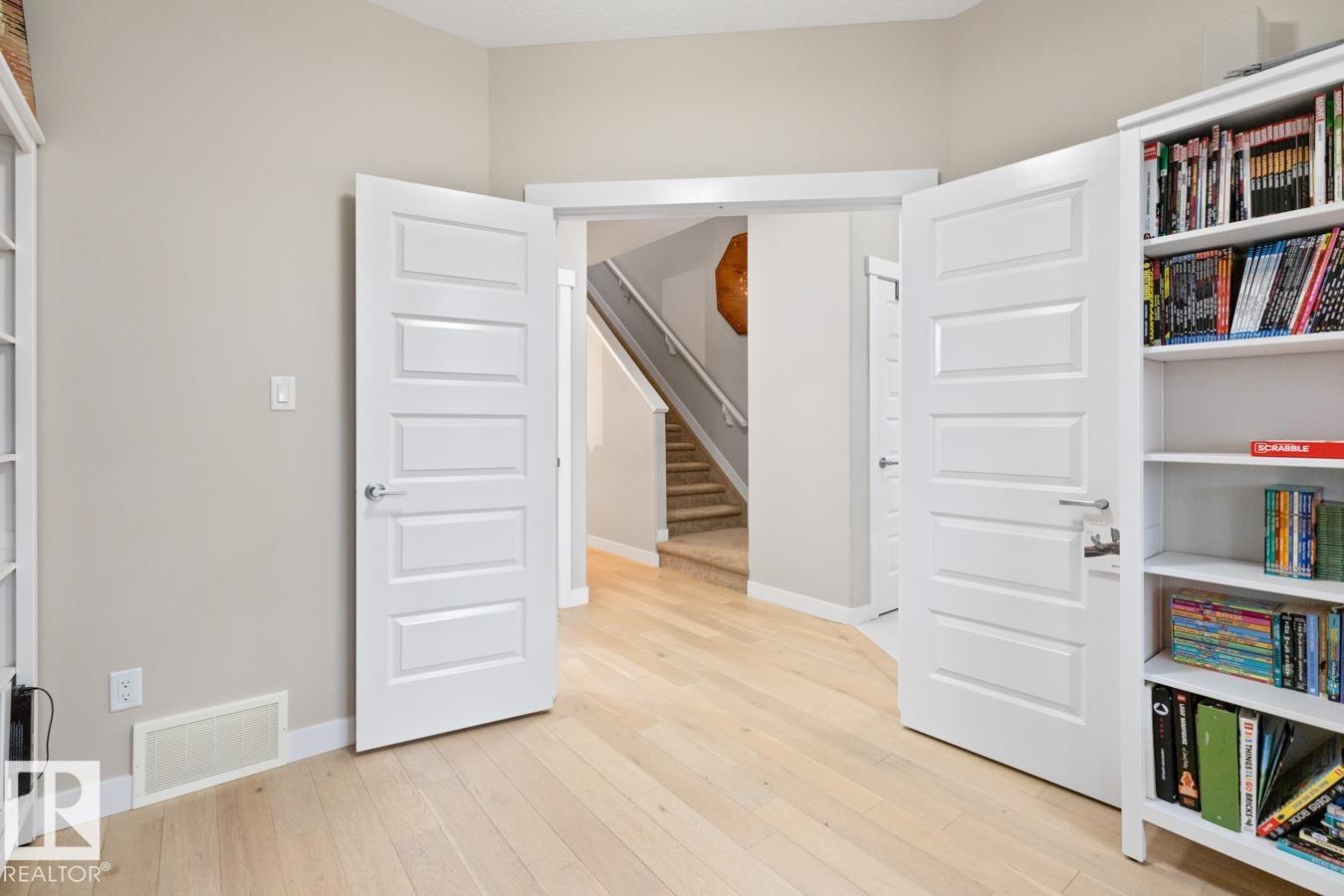 Photo 5 at 9535 155 Street NW, West Jasper Place, Edmonton