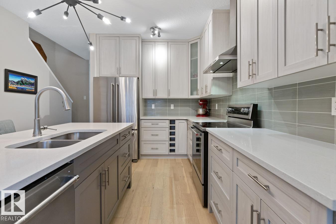 Photo 9 at 9535 155 Street NW, West Jasper Place, Edmonton