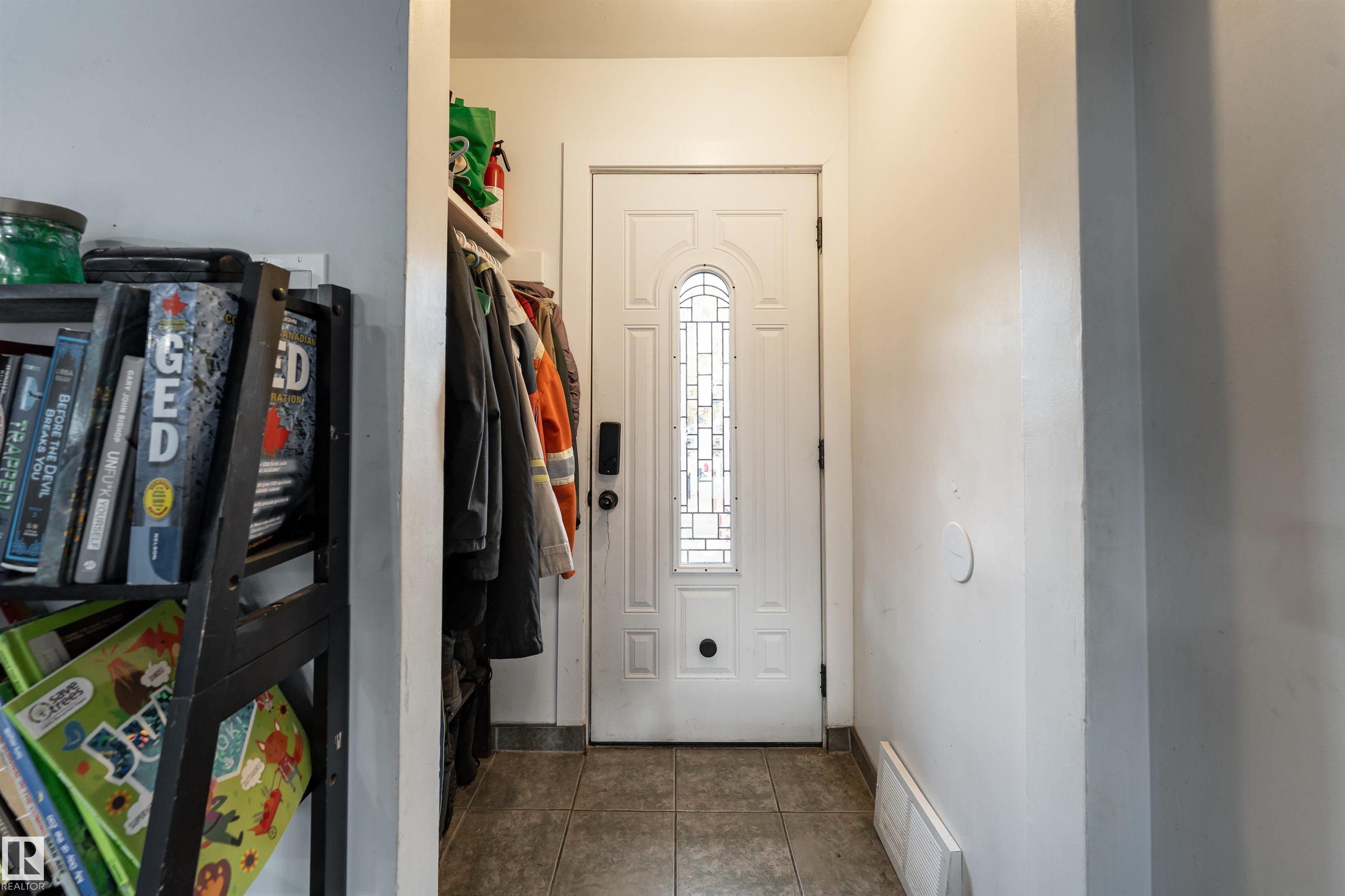 Photo 29 at 12316 140 Street NW, Dovercourt, Edmonton