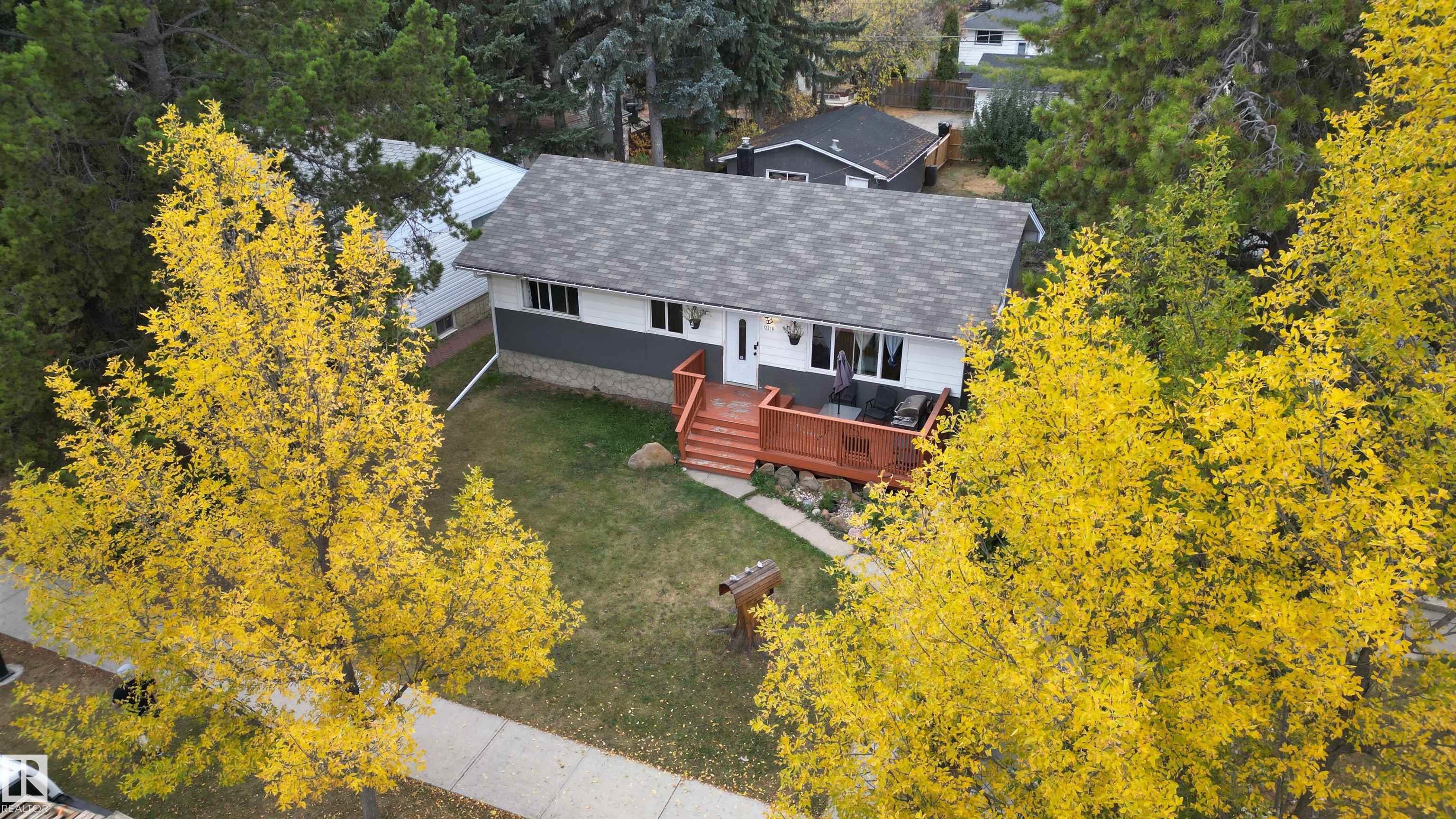 Photo 39 at 12316 140 Street NW, Dovercourt, Edmonton