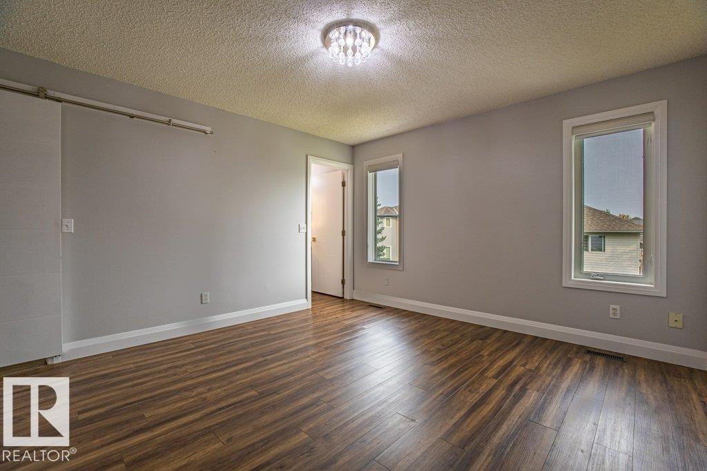 Photo 13 at 2812 40a Avenue NW, Larkspur, Edmonton