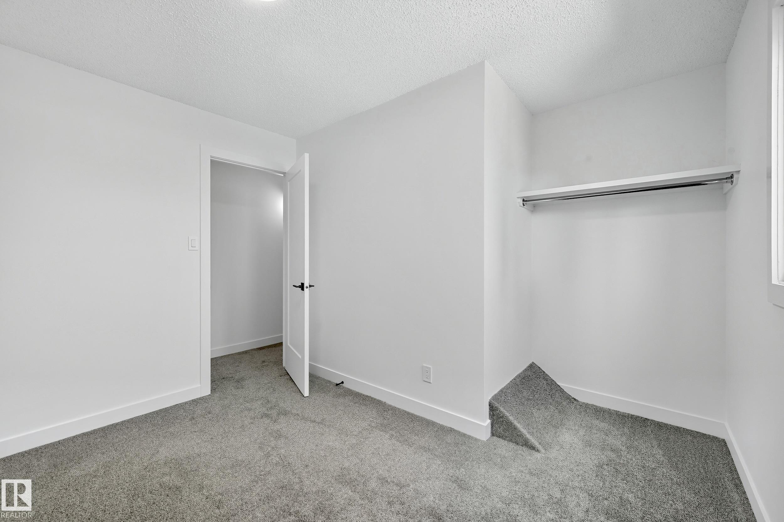 Photo 18 at 118 Primrose Gardens NW, Aldergrove, Edmonton