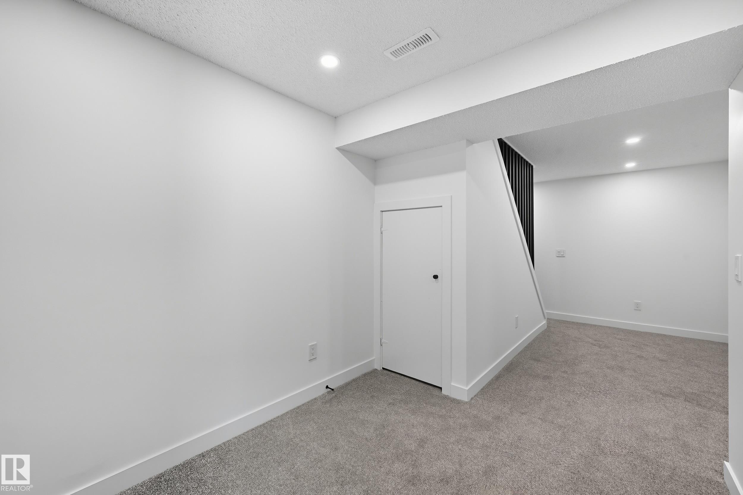 Photo 26 at 118 Primrose Gardens NW, Aldergrove, Edmonton