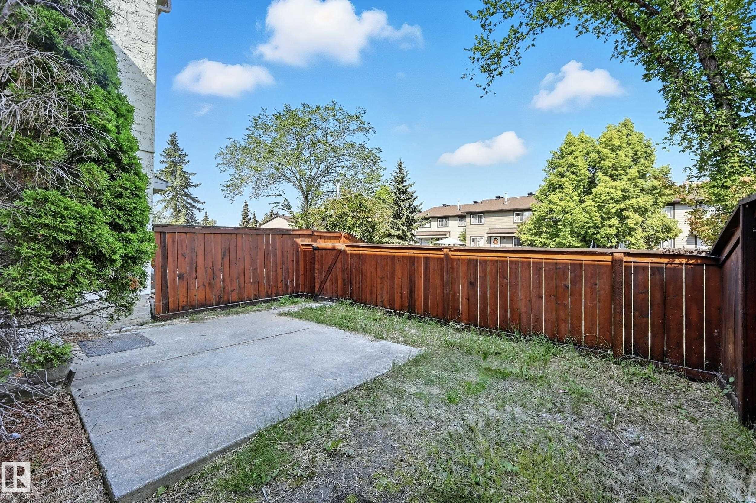 Photo 33 at 118 Primrose Gardens NW, Aldergrove, Edmonton