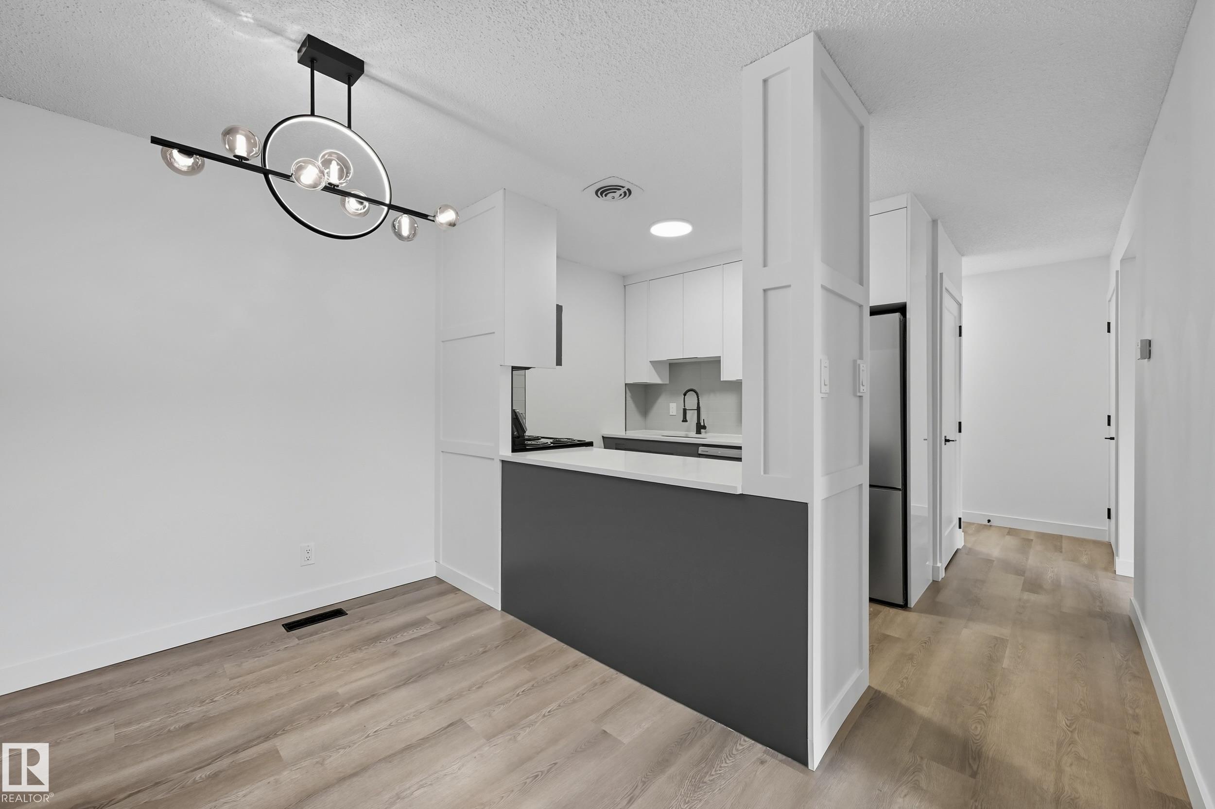 Photo 8 at 118 Primrose Gardens NW, Aldergrove, Edmonton