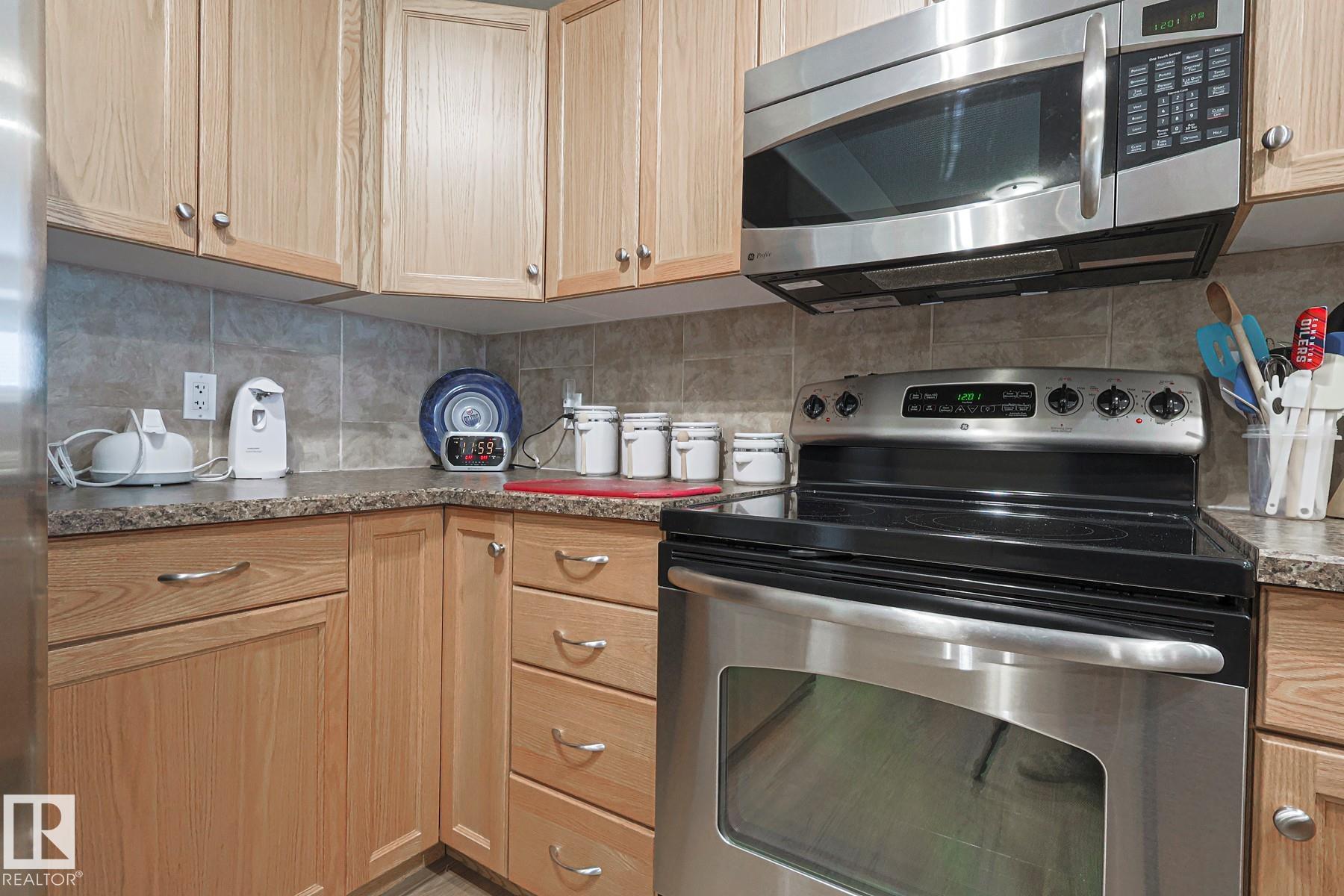 Photo 9 at 325 - 45 Inglewood Drive NW, Inglewood, St. Albert