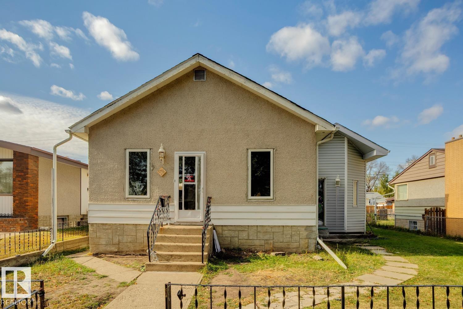 12116 48 Street NW, Beacon Heights, Edmonton 