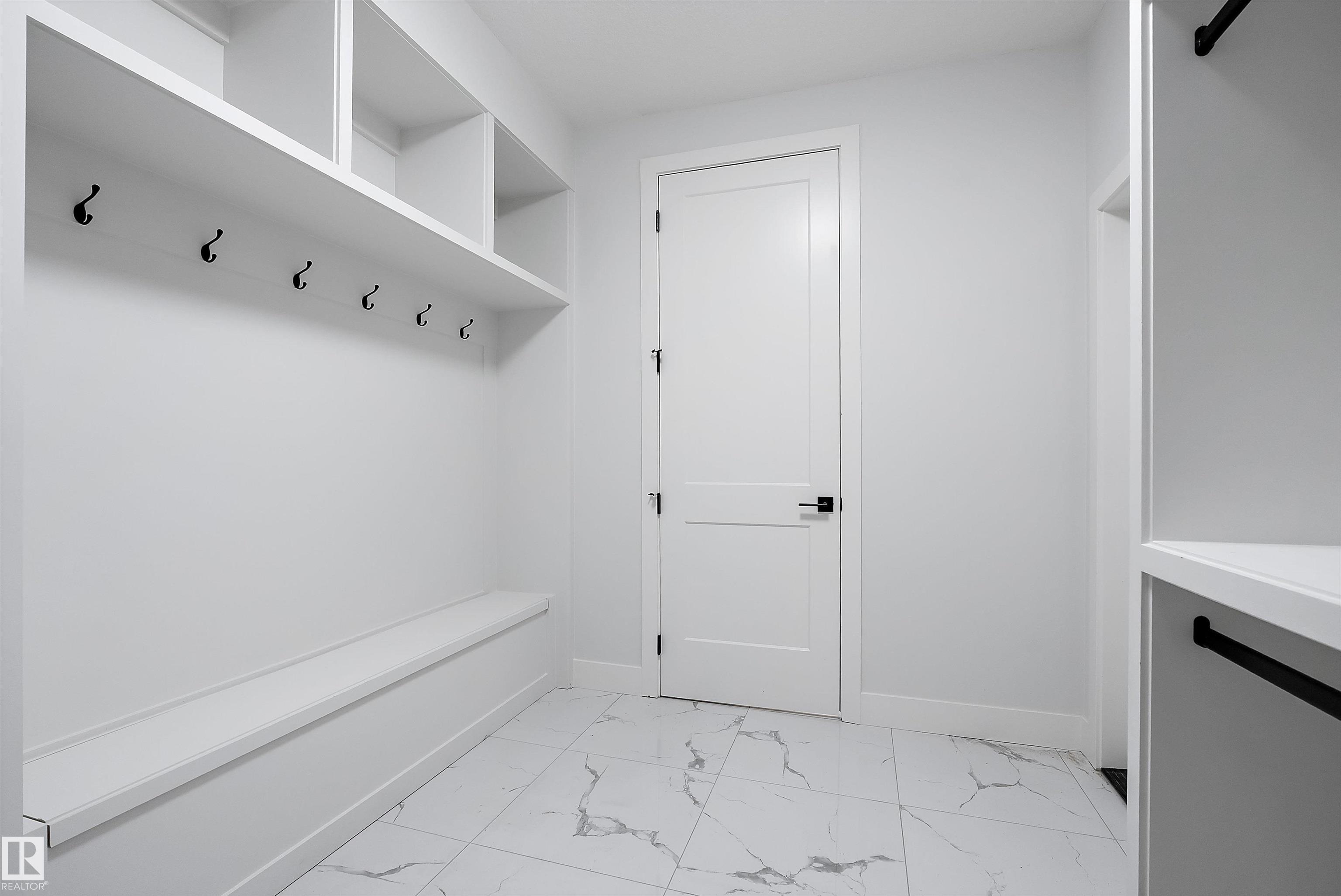 Picture for 6890 KNOX LO SW