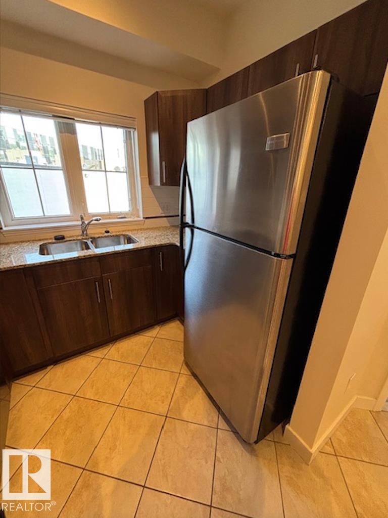 Photo 13 at 206 - 10333 112 Street NW, Wîhkwêntôwin, Edmonton