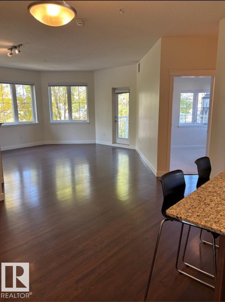 Photo 17 at 206 - 10333 112 Street NW, Wîhkwêntôwin, Edmonton