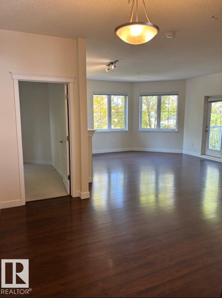 Photo 31 at 206 - 10333 112 Street NW, Wîhkwêntôwin, Edmonton