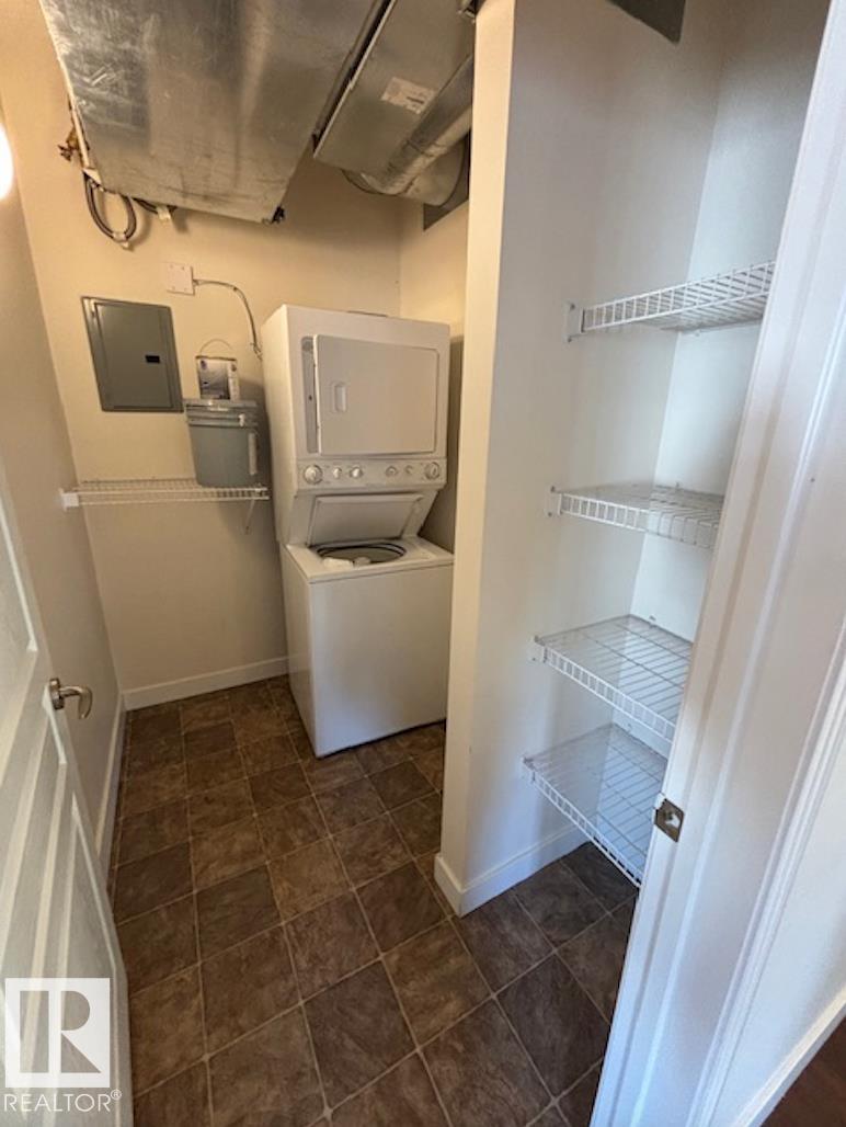 Photo 45 at 206 - 10333 112 Street NW, Wîhkwêntôwin, Edmonton