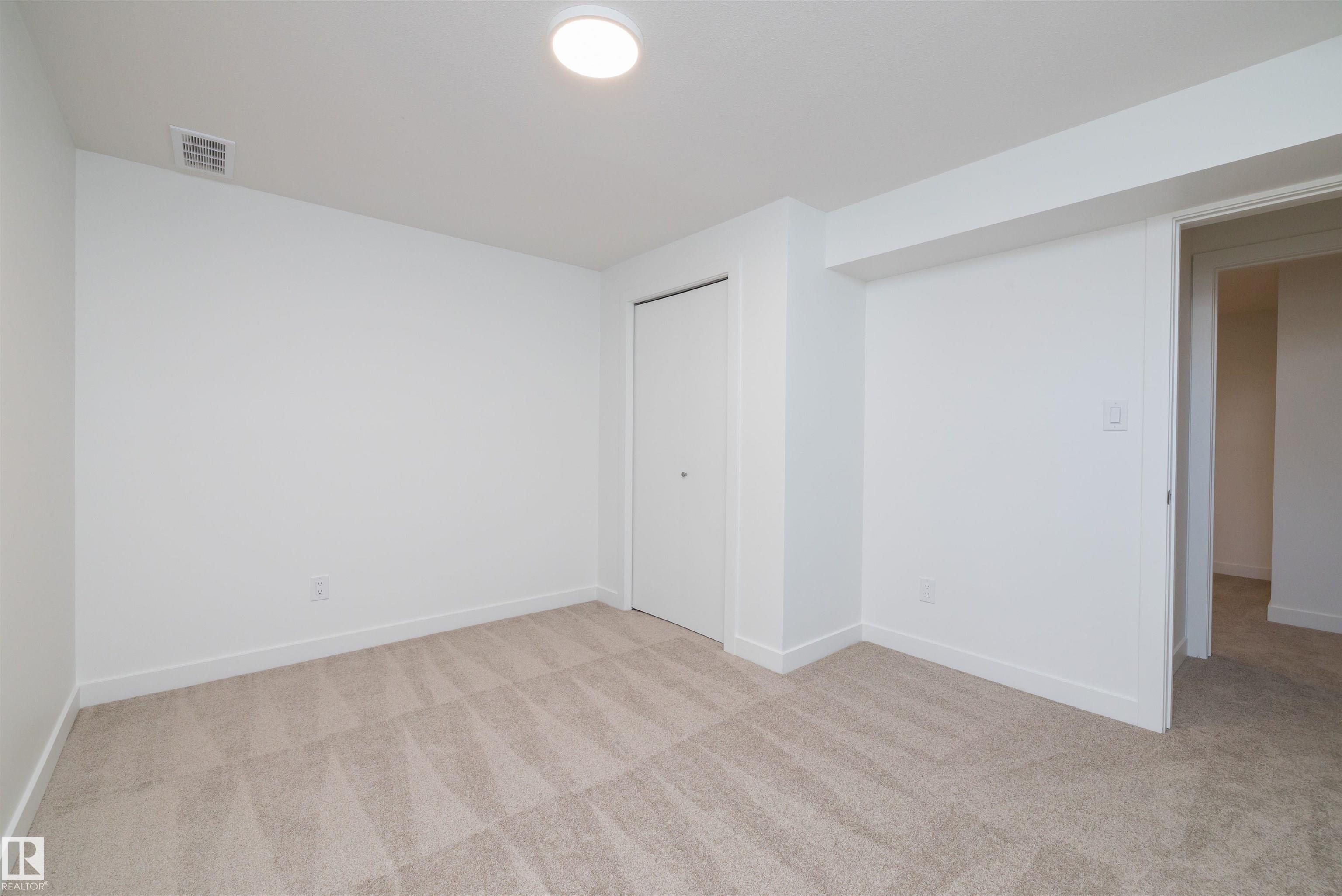 Photo 33 at 13044 78 Street NW, Balwin, Edmonton