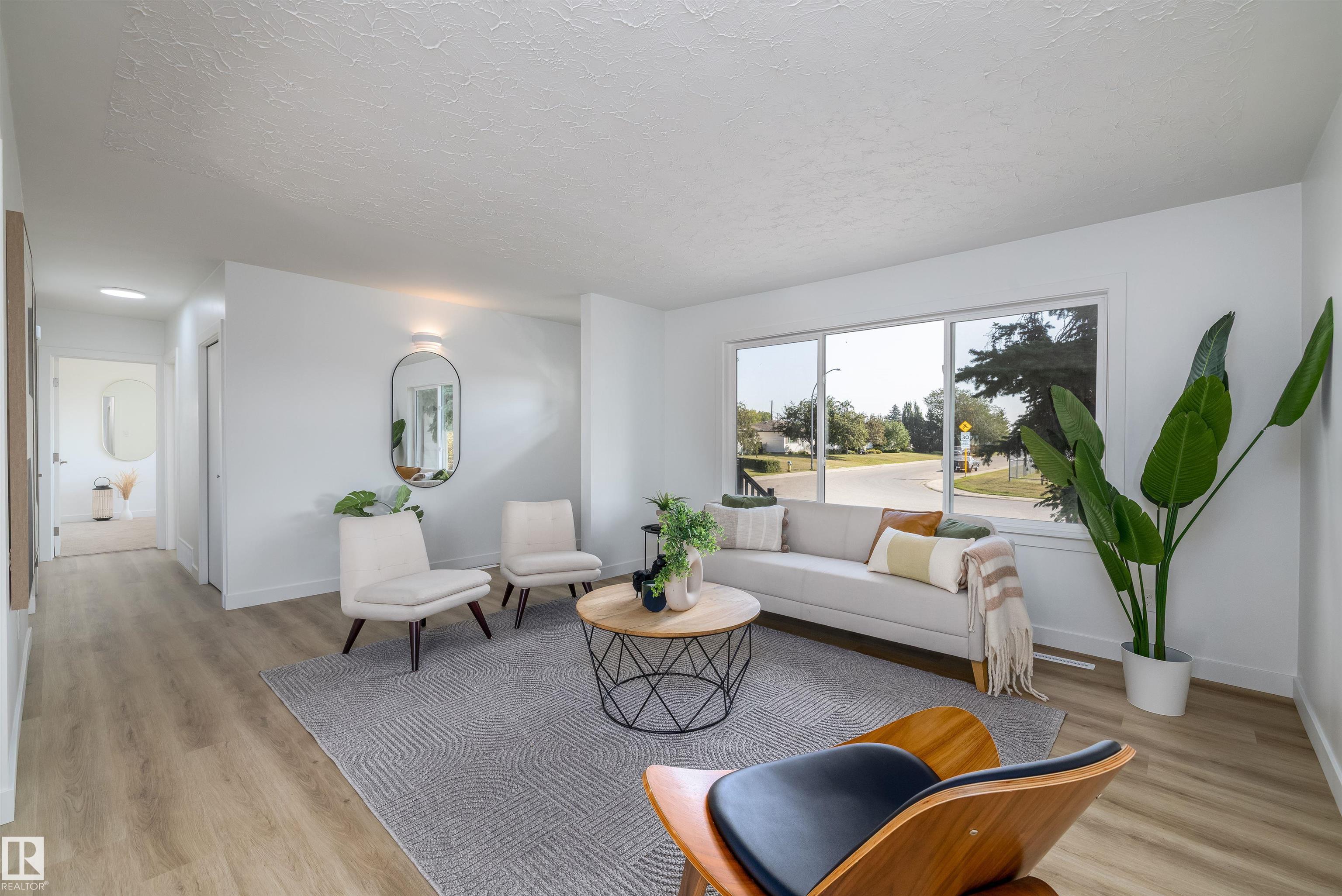 Photo 6 at 13044 78 Street NW, Balwin, Edmonton