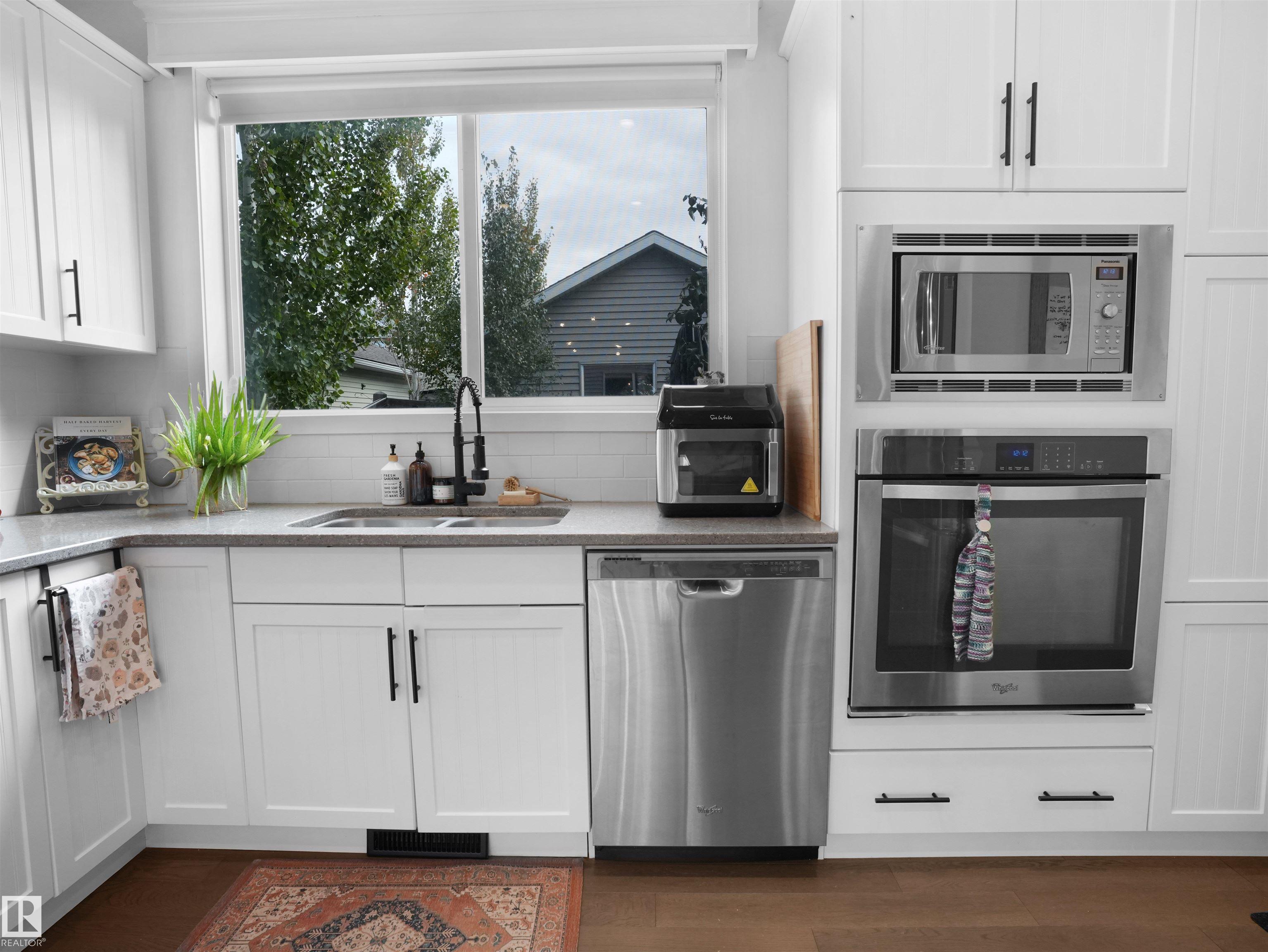 Photo 15 at 2307 74 Street SW, Summerside, Edmonton