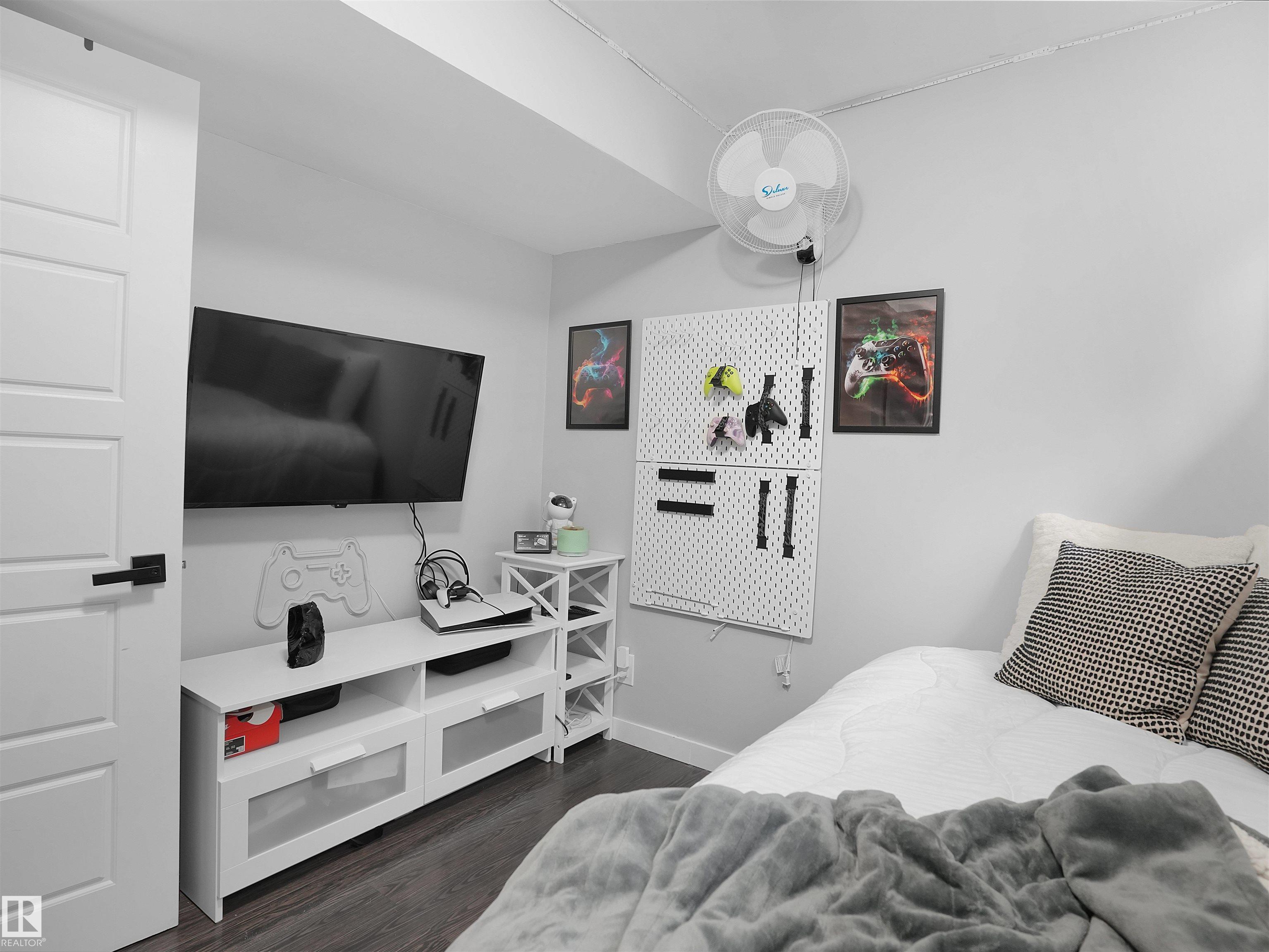 Photo 41 at 2307 74 Street SW, Summerside, Edmonton