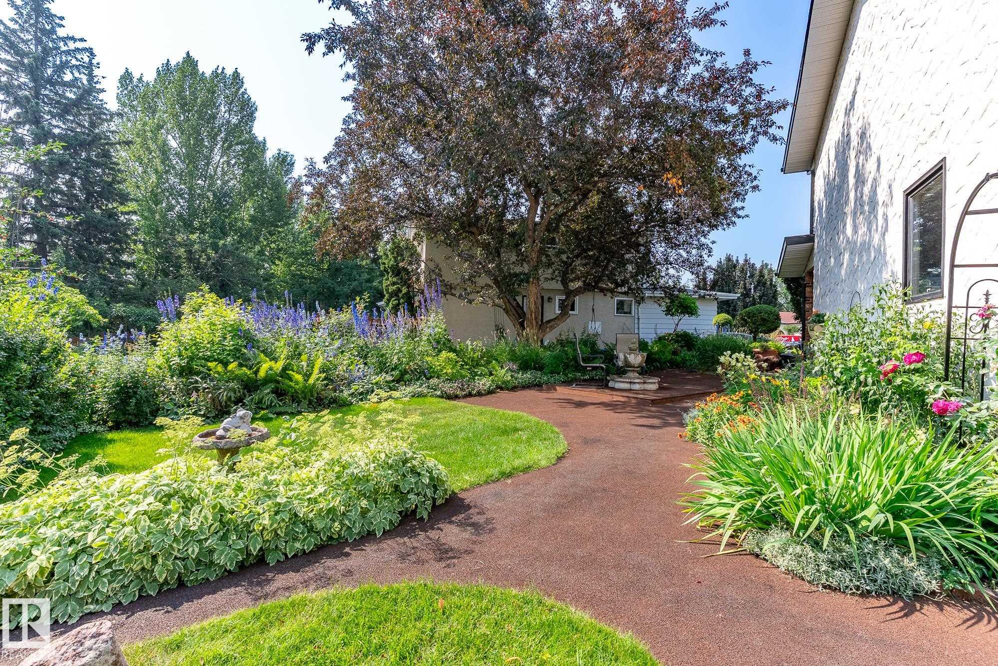 Photo 32 at 14708 58 Avenue NW, Brander Gardens, Edmonton