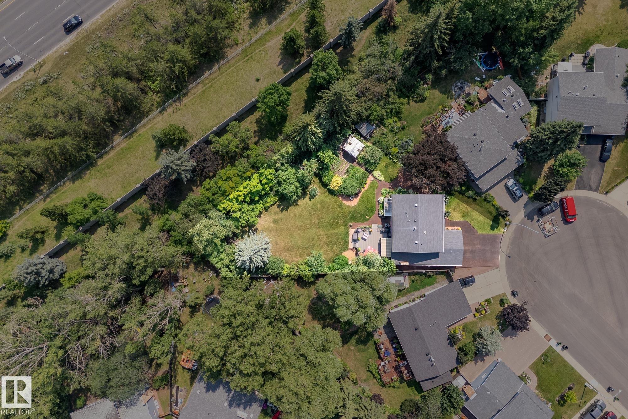 Photo 34 at 14708 58 Avenue NW, Brander Gardens, Edmonton
