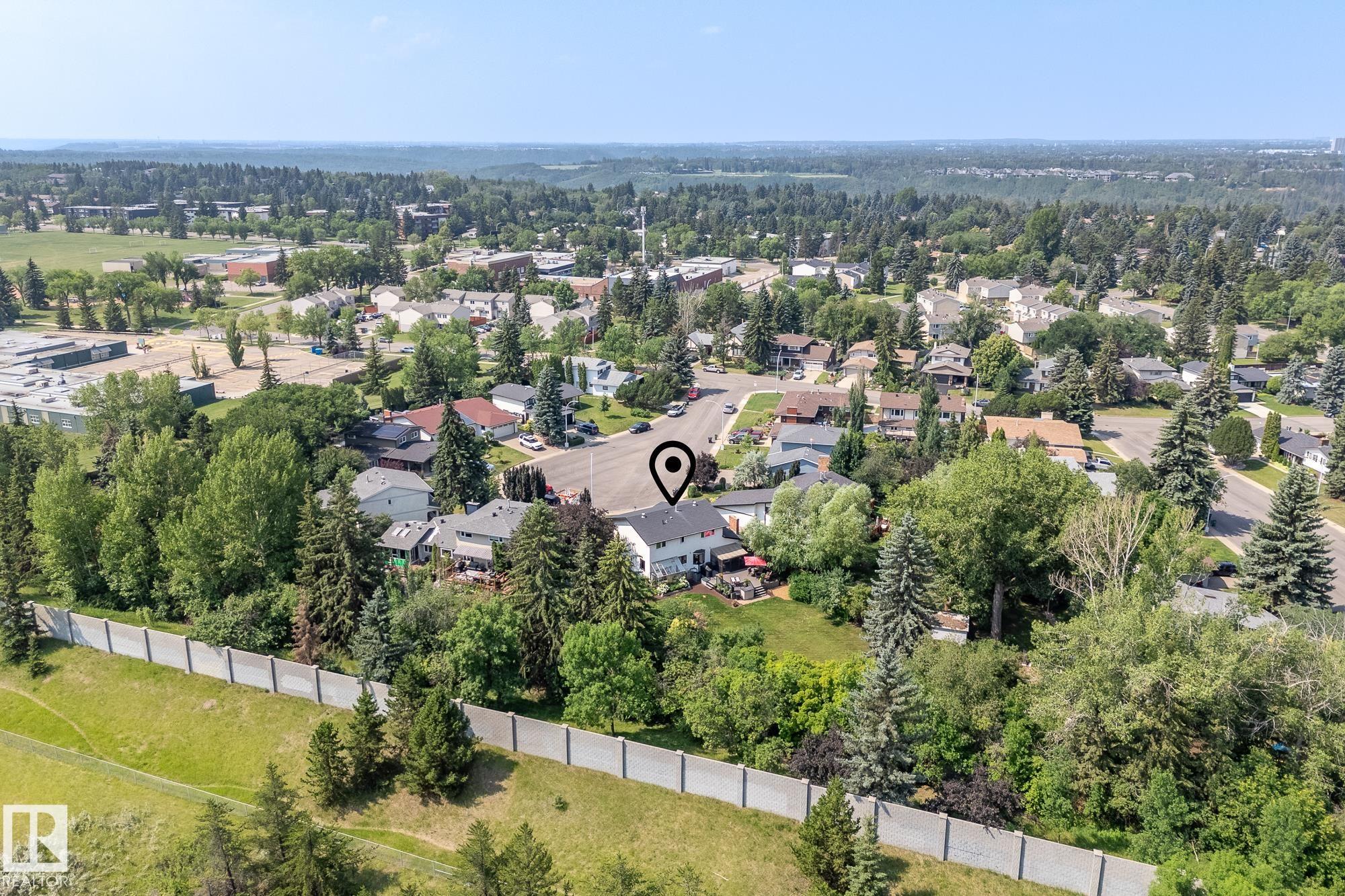 Photo 35 at 14708 58 Avenue NW, Brander Gardens, Edmonton