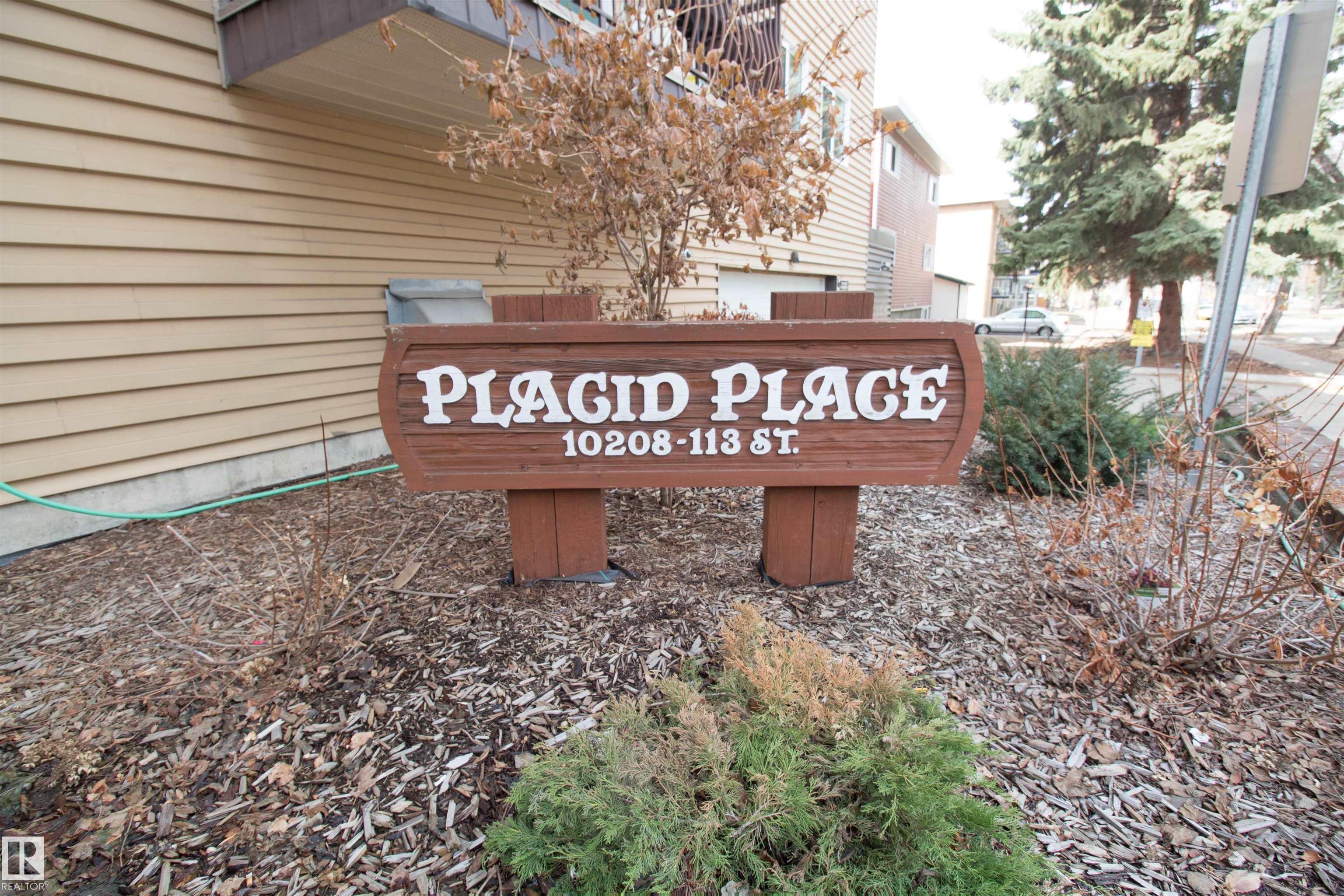 Photo 32 at 38 - 10208 113 Street NW, Wîhkwêntôwin, Edmonton