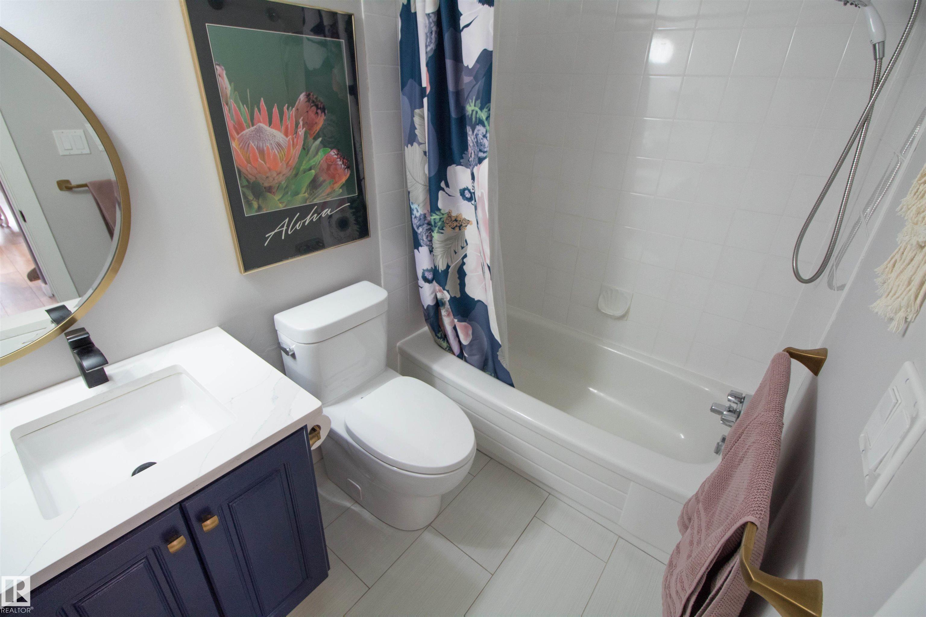 Photo 7 at 38 - 10208 113 Street NW, Wîhkwêntôwin, Edmonton