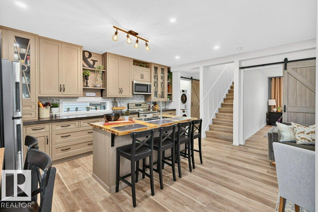 Photo 16 at 9738 81 Avenue NW, Ritchie, Edmonton