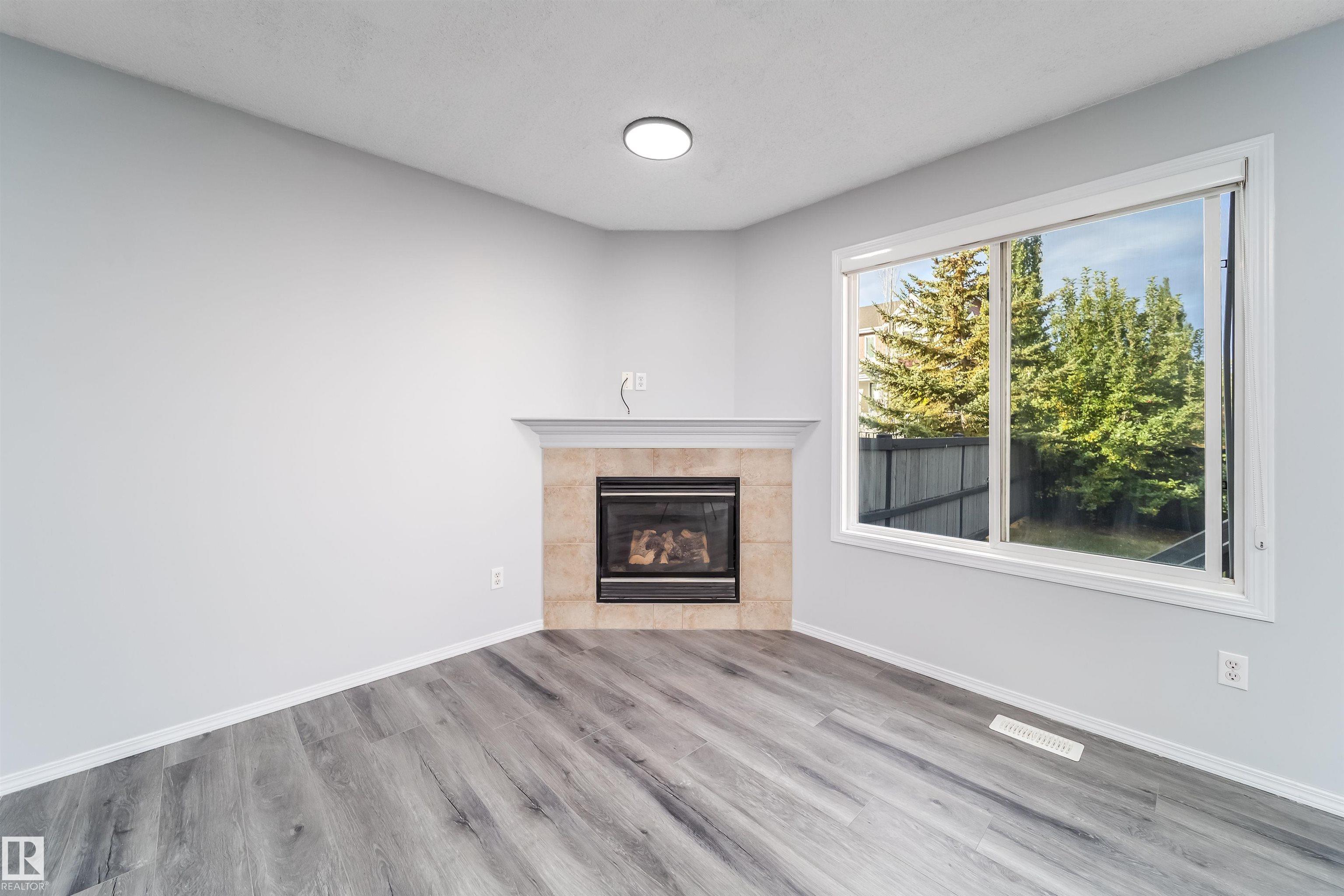 Photo 2 at 32 - 120 Magrath Road NW, Magrath Heights, Edmonton