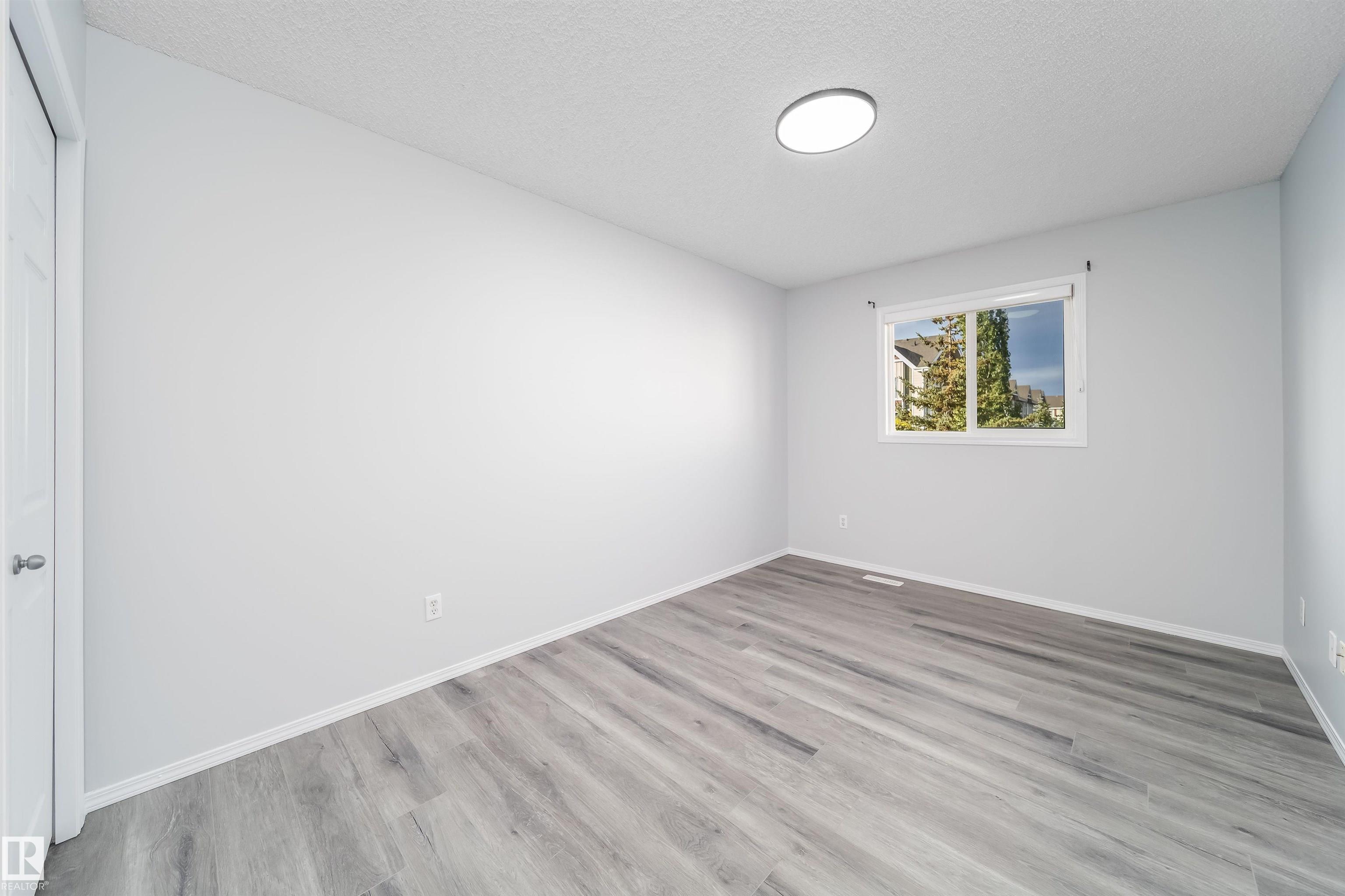 Photo 17 at 32 - 120 Magrath Road NW, Magrath Heights, Edmonton