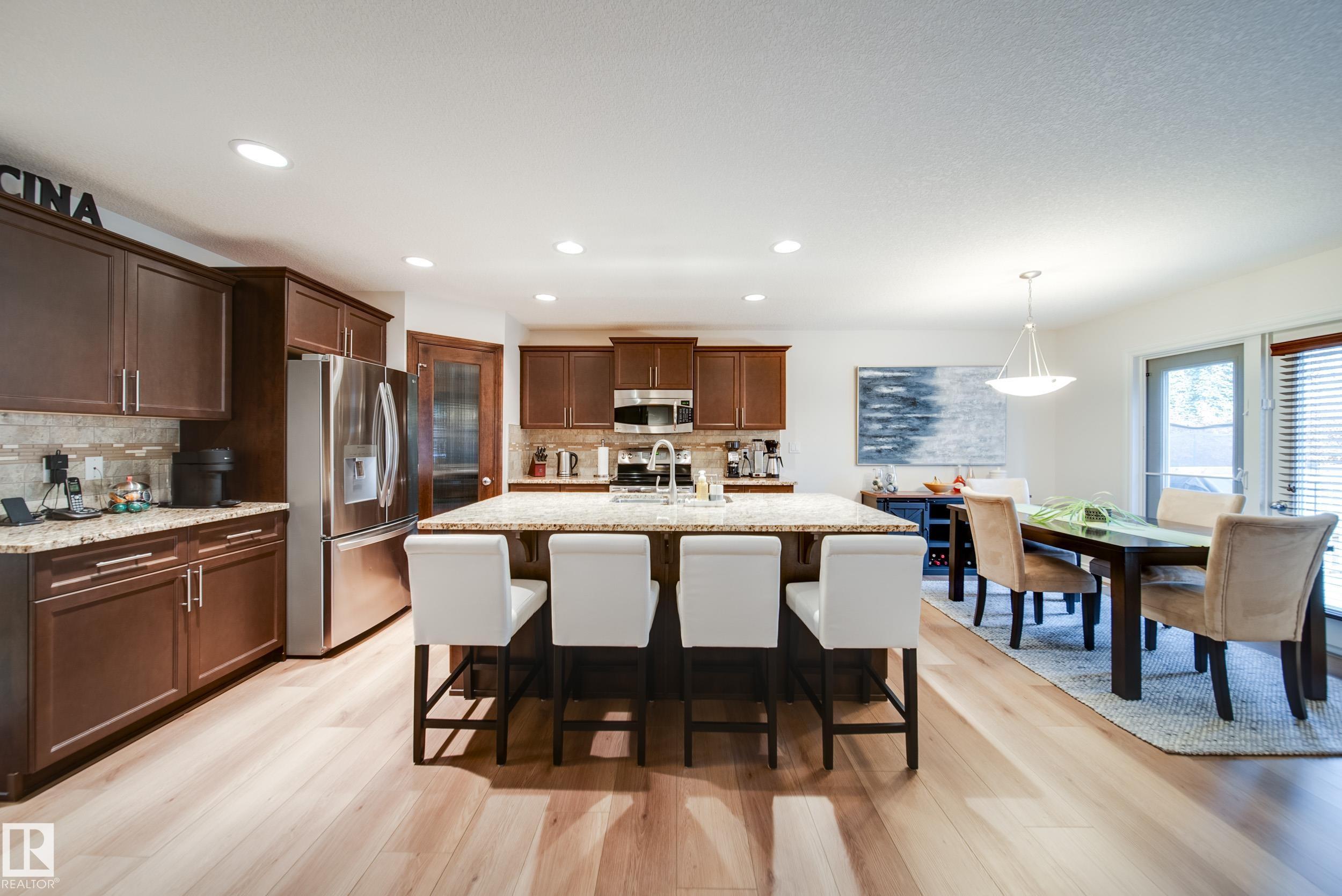 Photo 4 at 15 Norwood Close, North Ridge, St. Albert