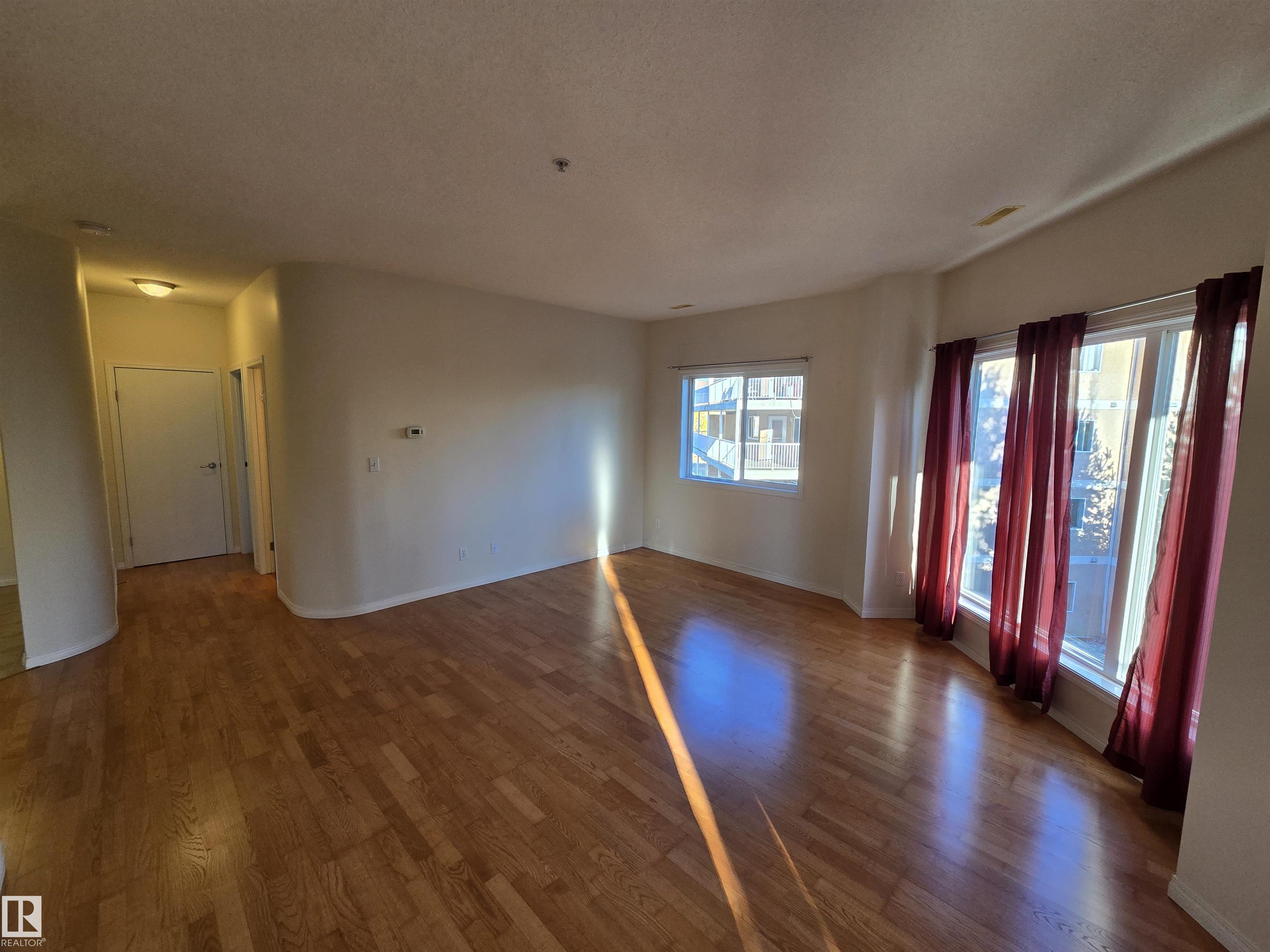 Photo 18 at 322 - 4304 139 Avenue NW, Clareview Town Centre, Edmonton