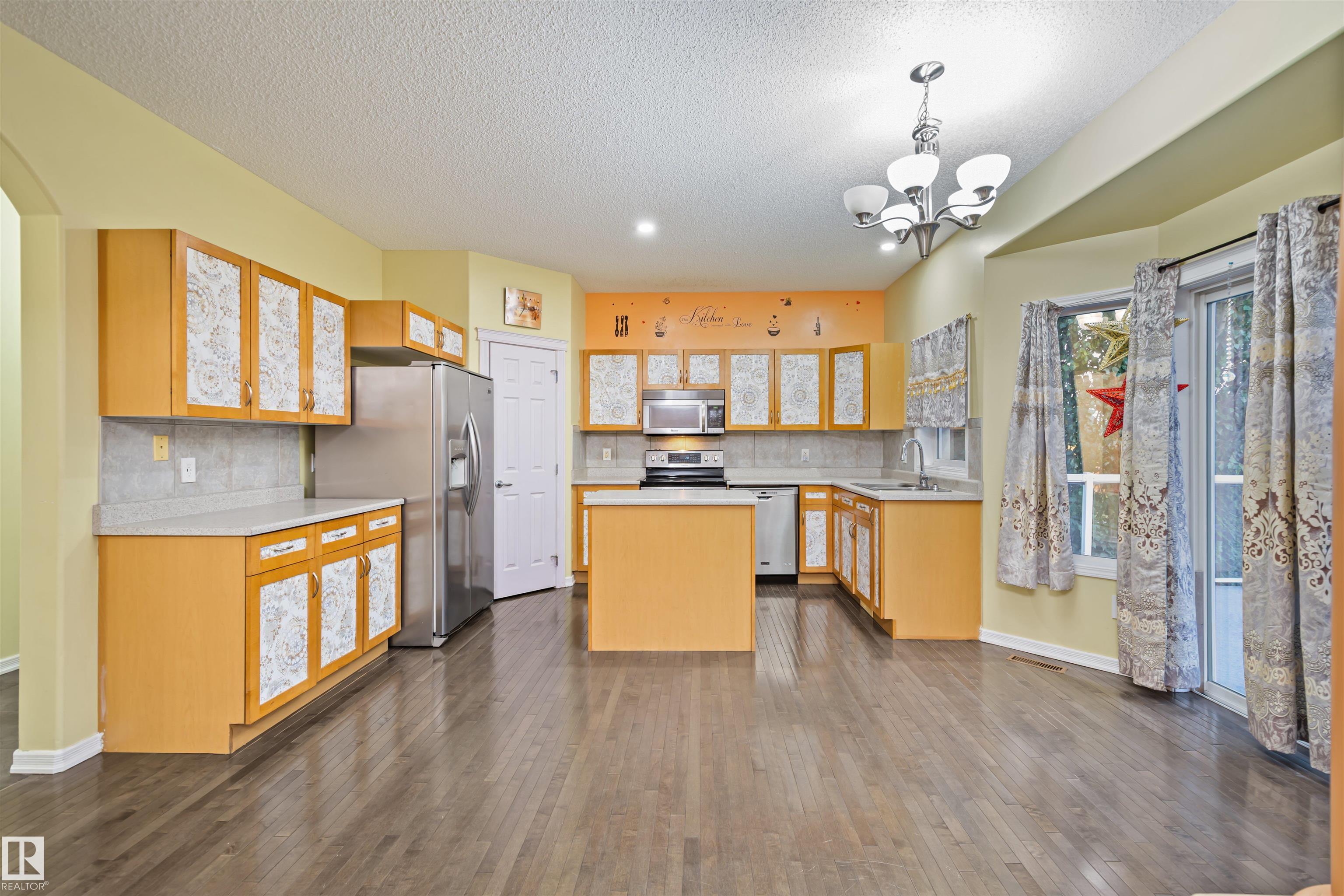 Photo 12 at 3449 28 Street NW, Wild Rose, Edmonton