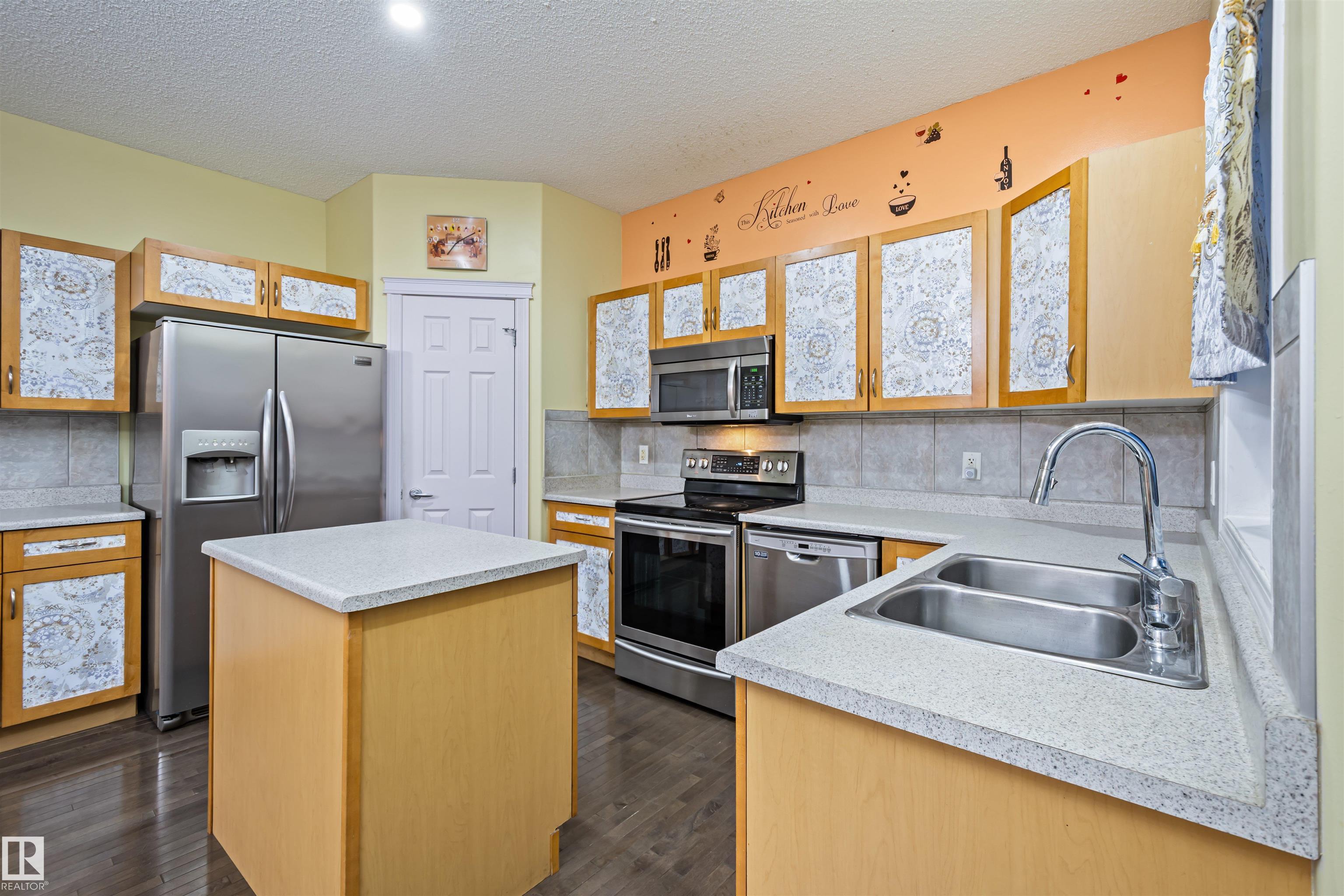 Photo 15 at 3449 28 Street NW, Wild Rose, Edmonton