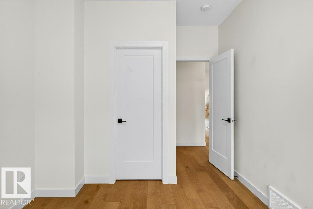 Photo 35 at 9645 70 Avenue NW, Hazeldean, Edmonton