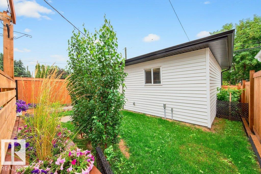 Photo 53 at 9645 70 Avenue NW, Hazeldean, Edmonton