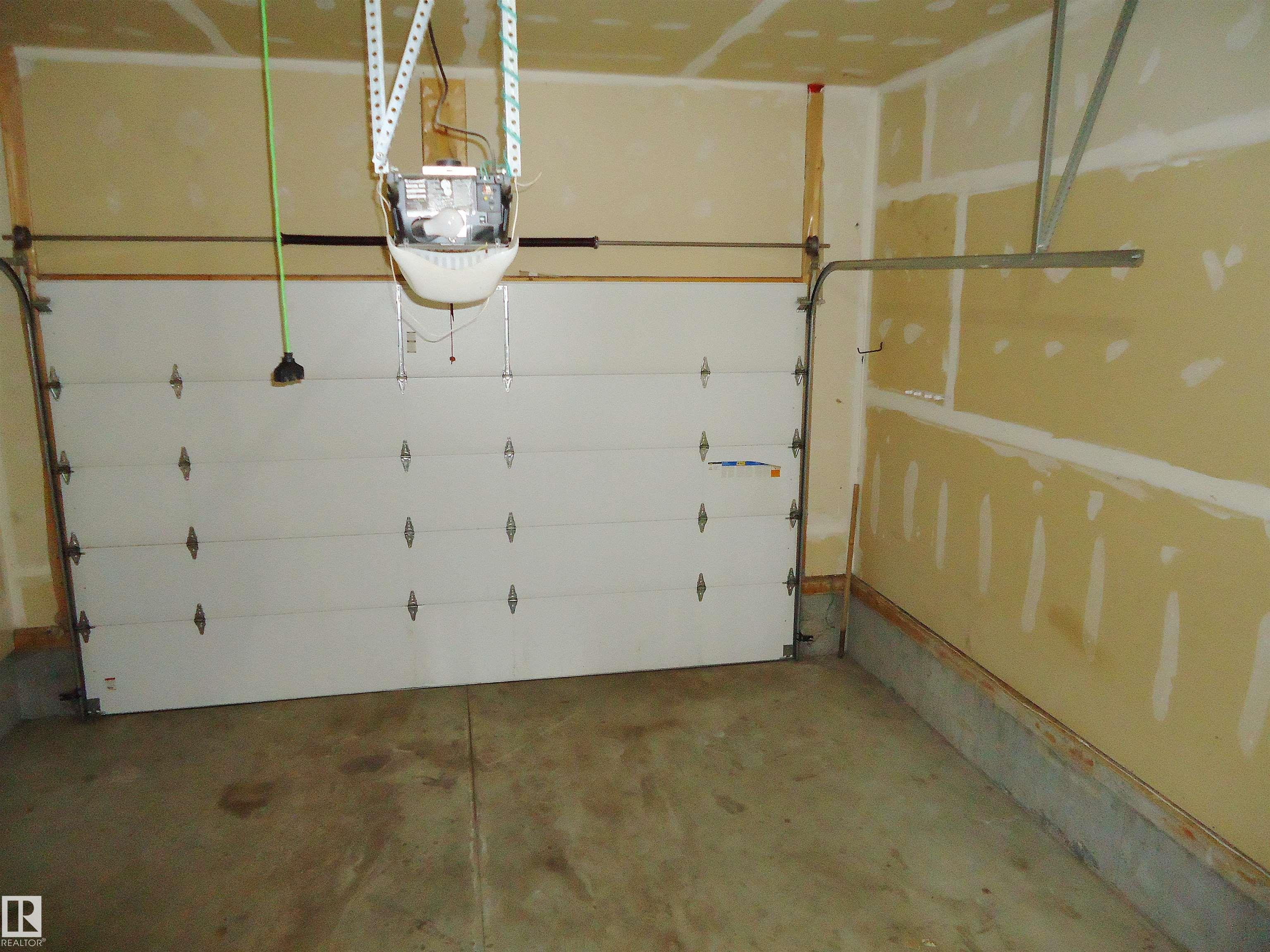 Photo 28 at 37 Roseberry Lane, South Fort, Fort Saskatchewan