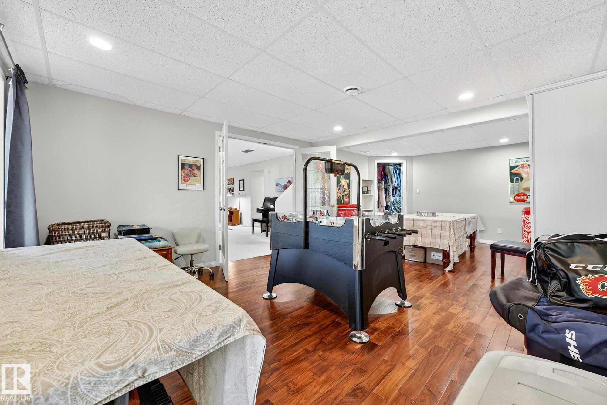 Photo 32 at 104 Chancery, Charlton Heights, Sherwood Park