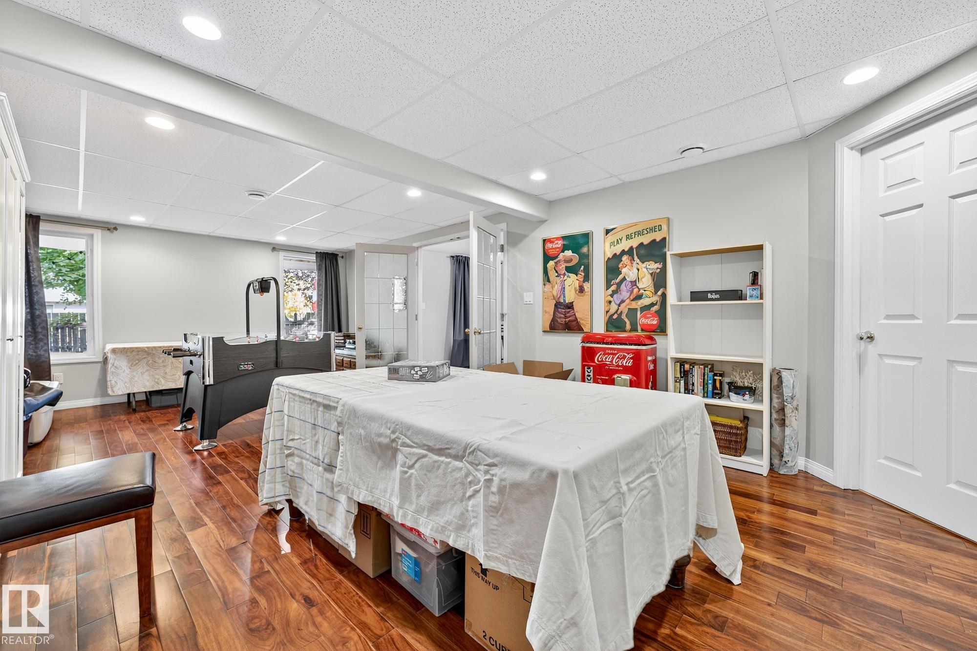 Photo 33 at 104 Chancery, Charlton Heights, Sherwood Park