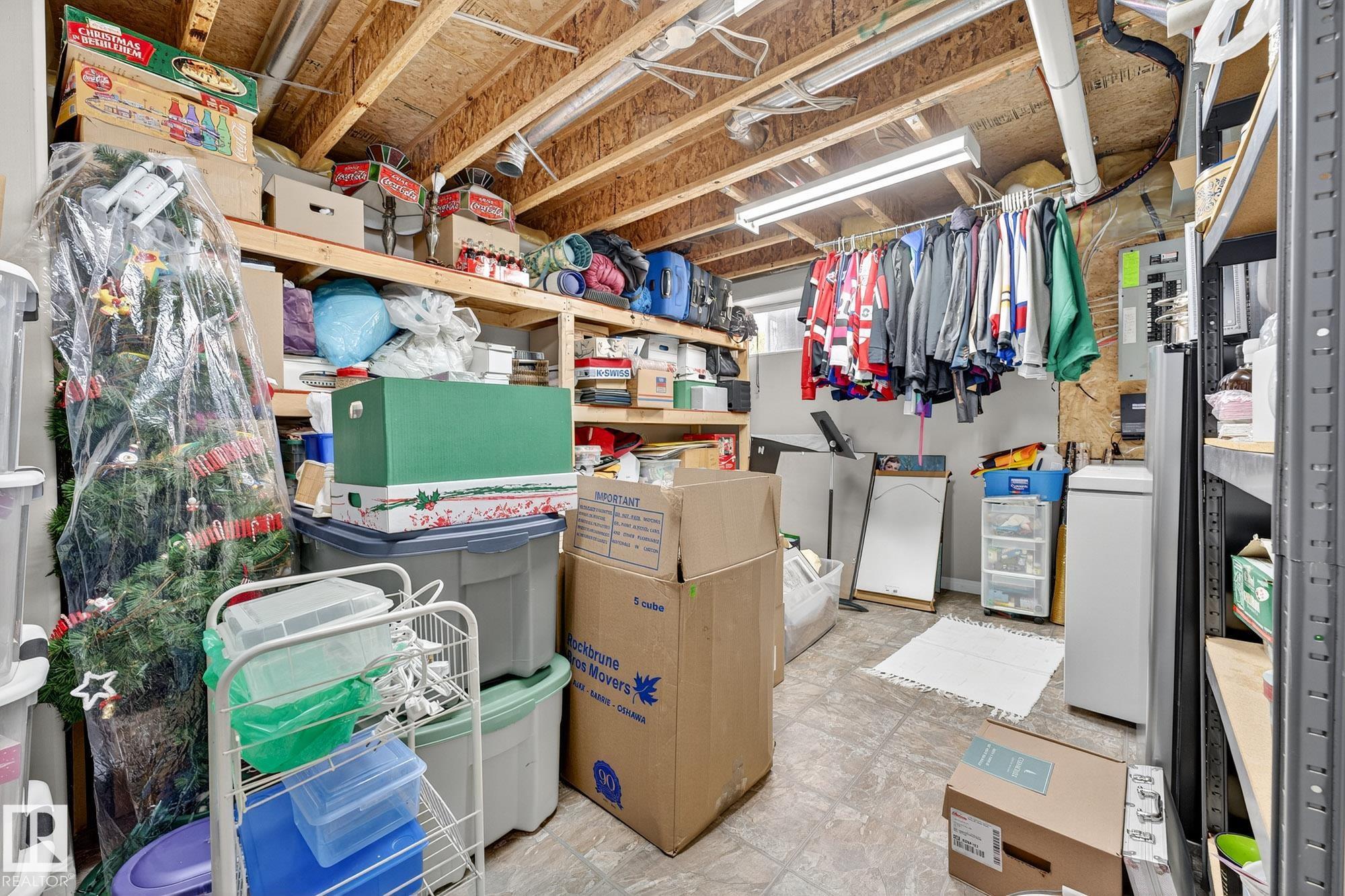 Photo 38 at 104 Chancery, Charlton Heights, Sherwood Park