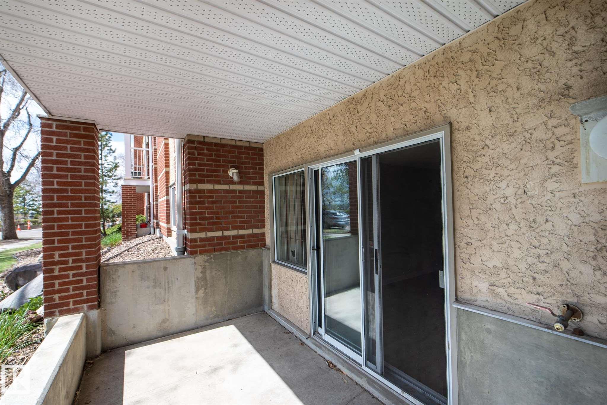 Photo 6 at 112 - 11716 100 Avenue NW, Wîhkwêntôwin, Edmonton