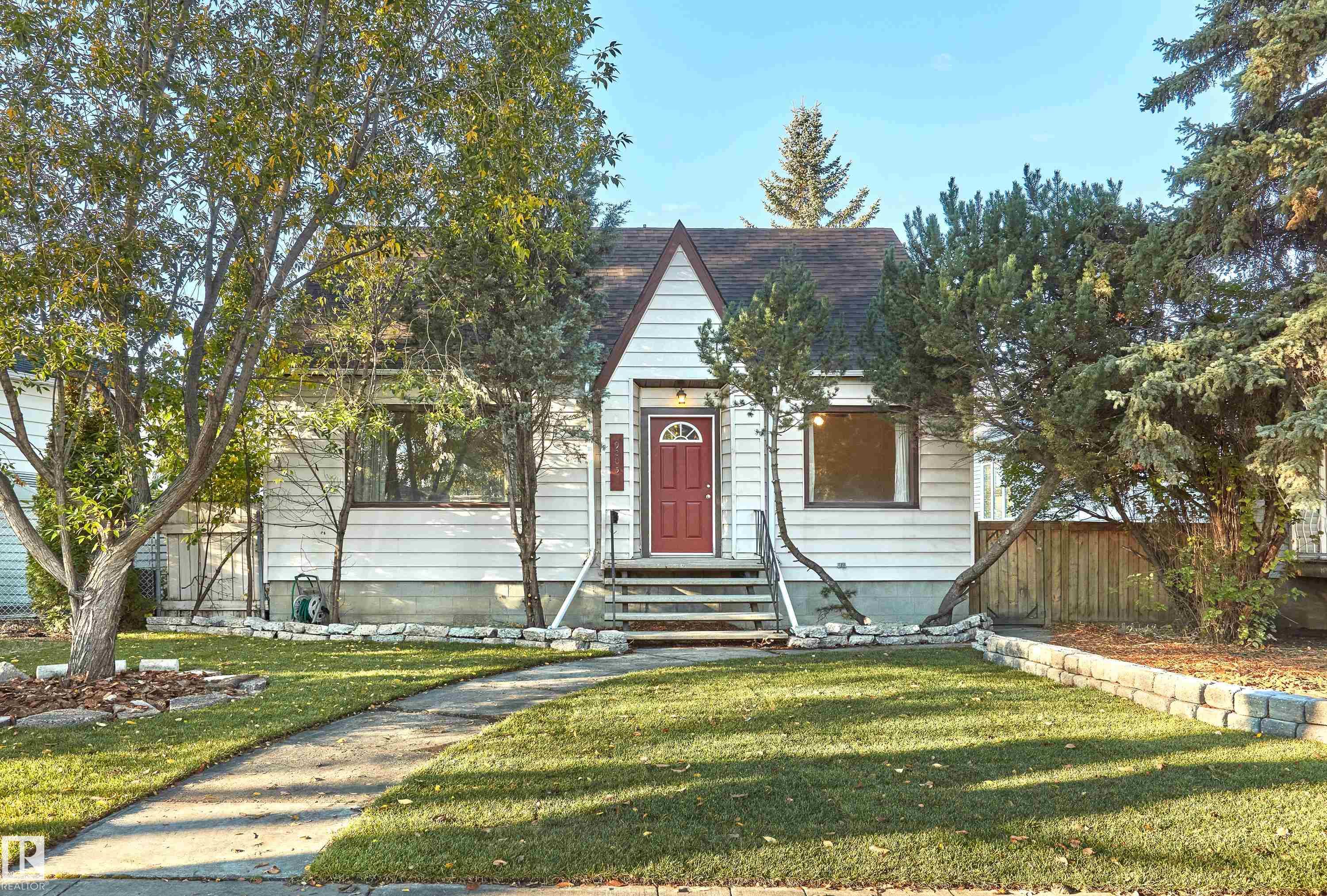 9203 Connors Road NW, Bonnie Doon, Edmonton 