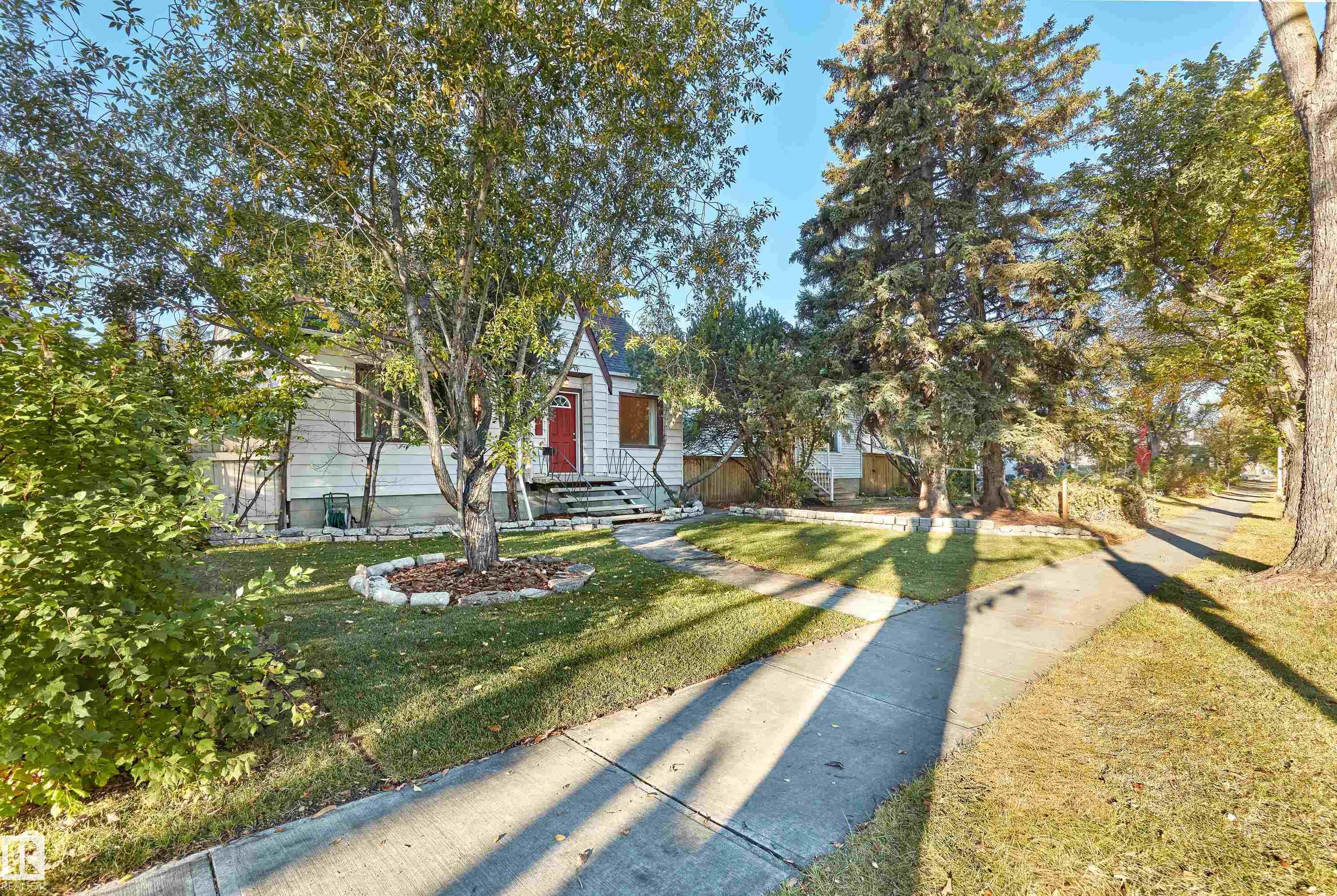 Photo 2 at 9203 Connors Road NW, Bonnie Doon, Edmonton