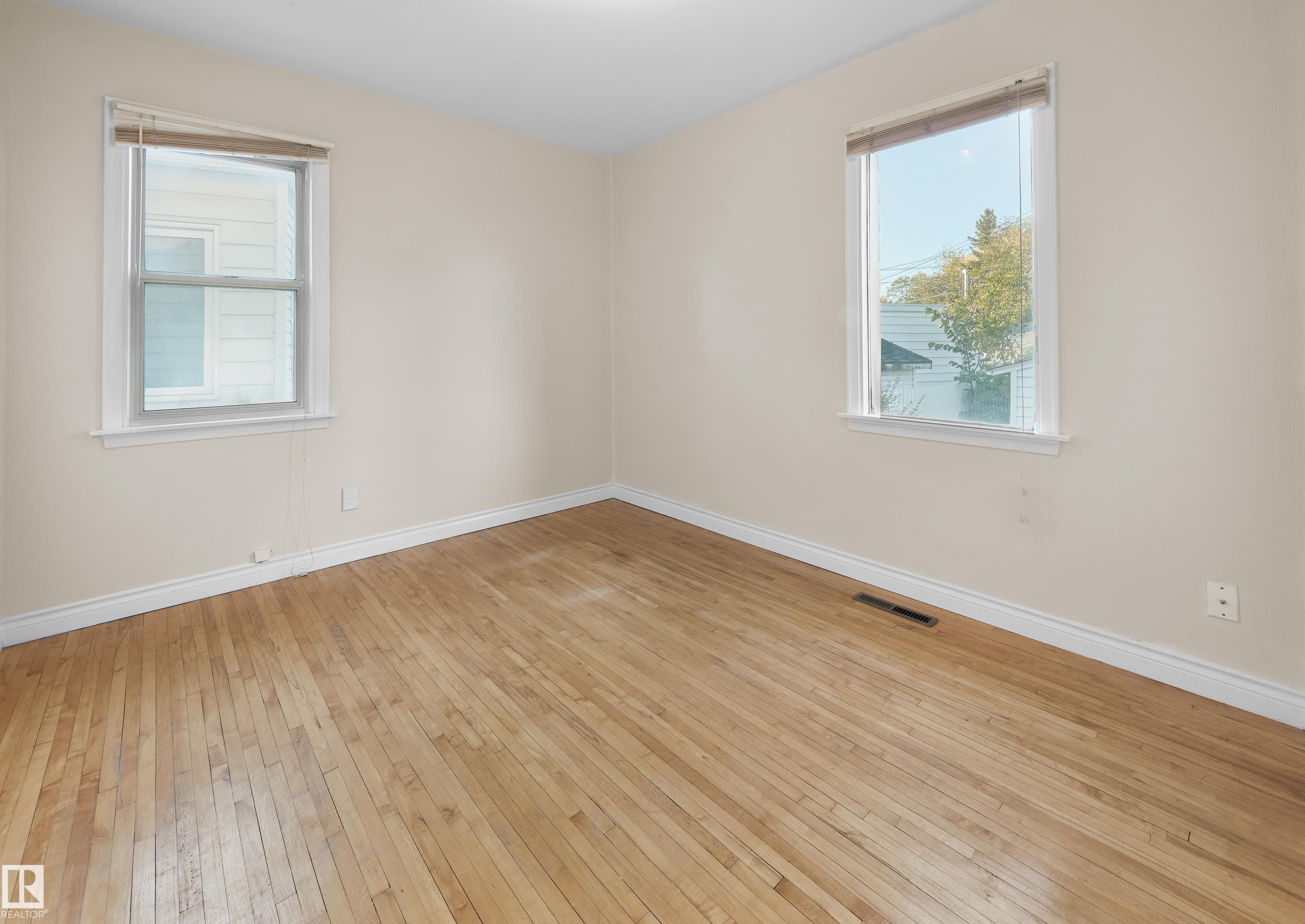 Photo 15 at 9203 Connors Road NW, Bonnie Doon, Edmonton