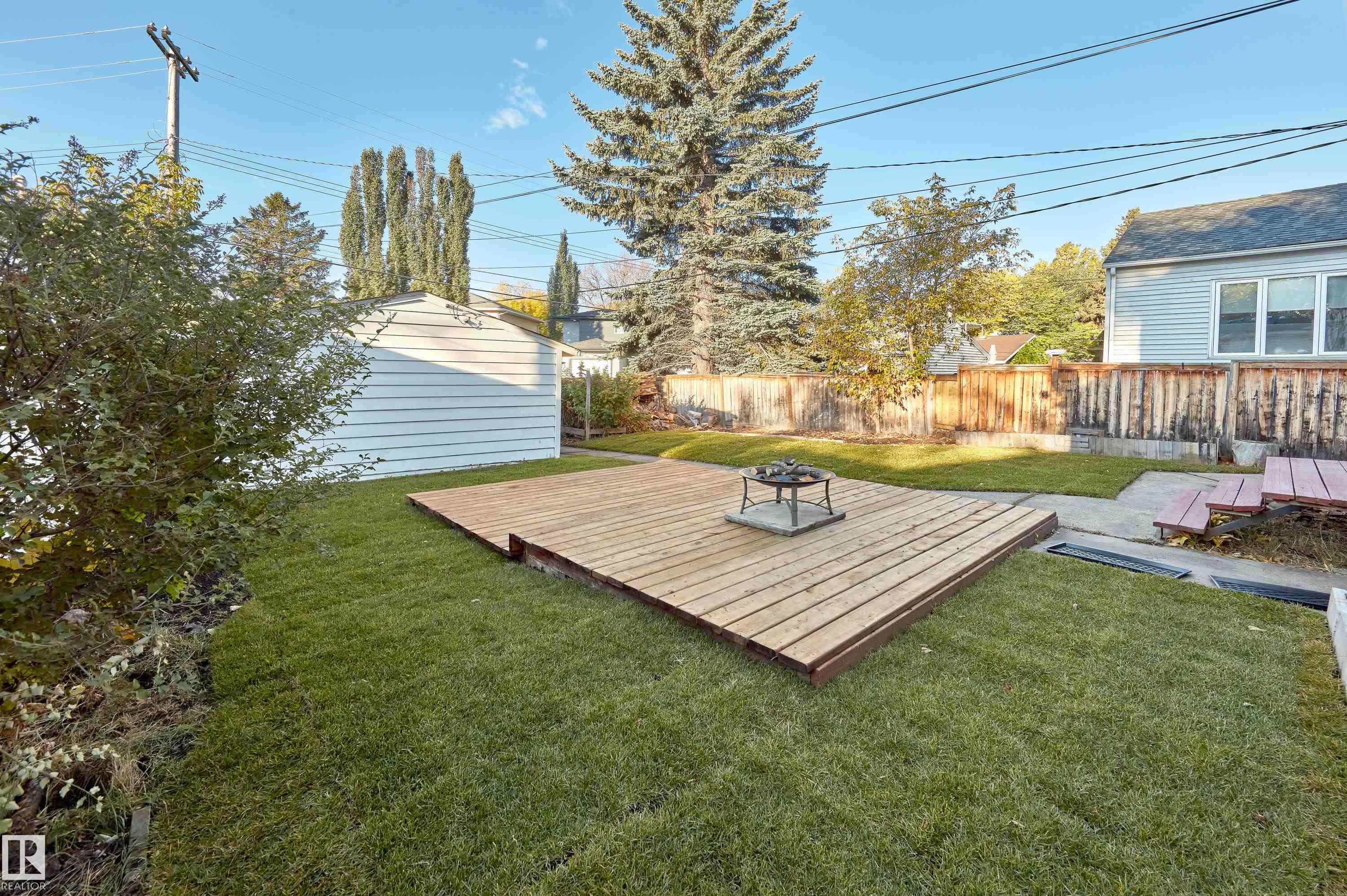 Photo 36 at 9203 Connors Road NW, Bonnie Doon, Edmonton