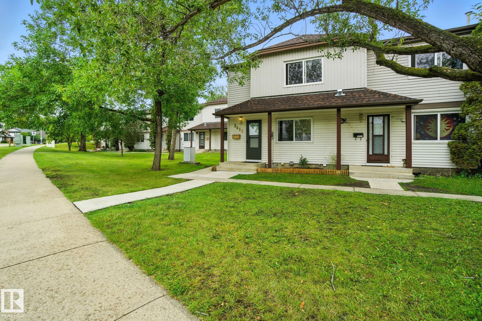 Photo 4 at 5412 146 Avenue NW, Casselman, Edmonton