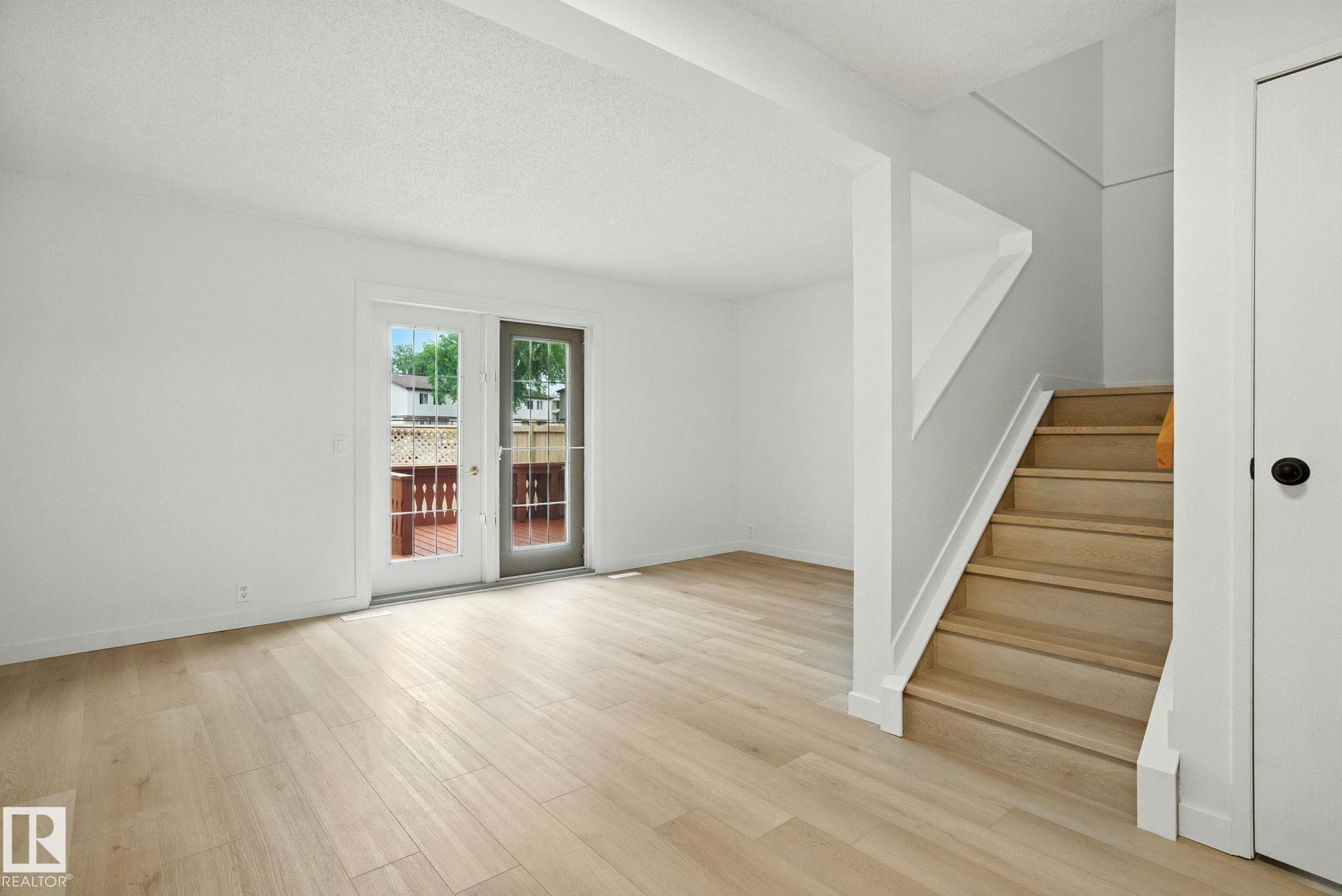 Photo 9 at 5412 146 Avenue NW, Casselman, Edmonton