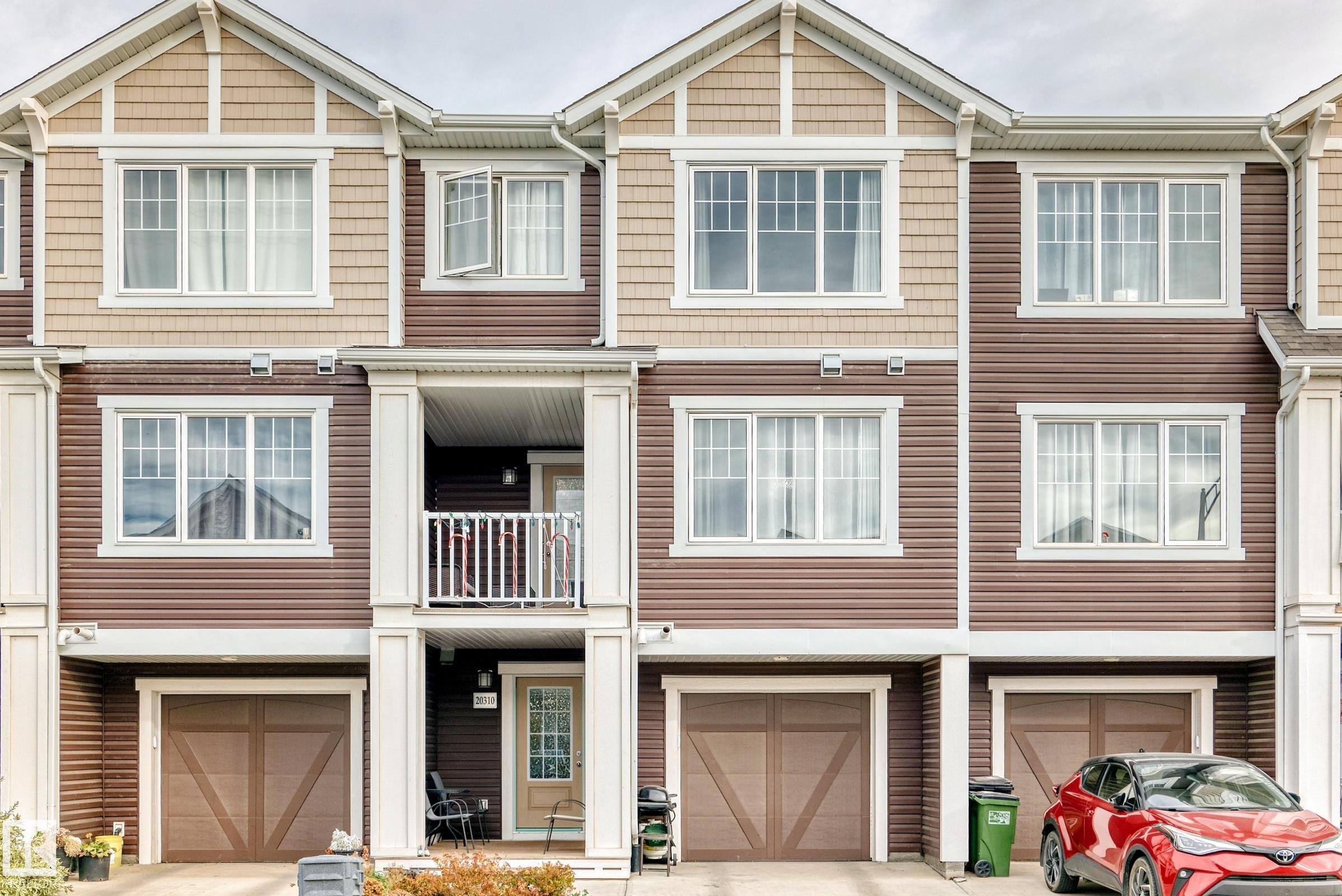20310 15a Avenue NW, Stillwater, Edmonton 