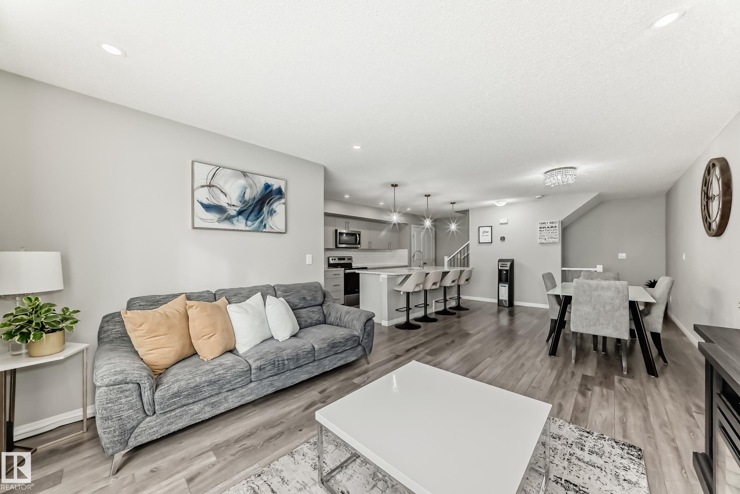Photo 11 at 20310 15a Avenue NW, Stillwater, Edmonton