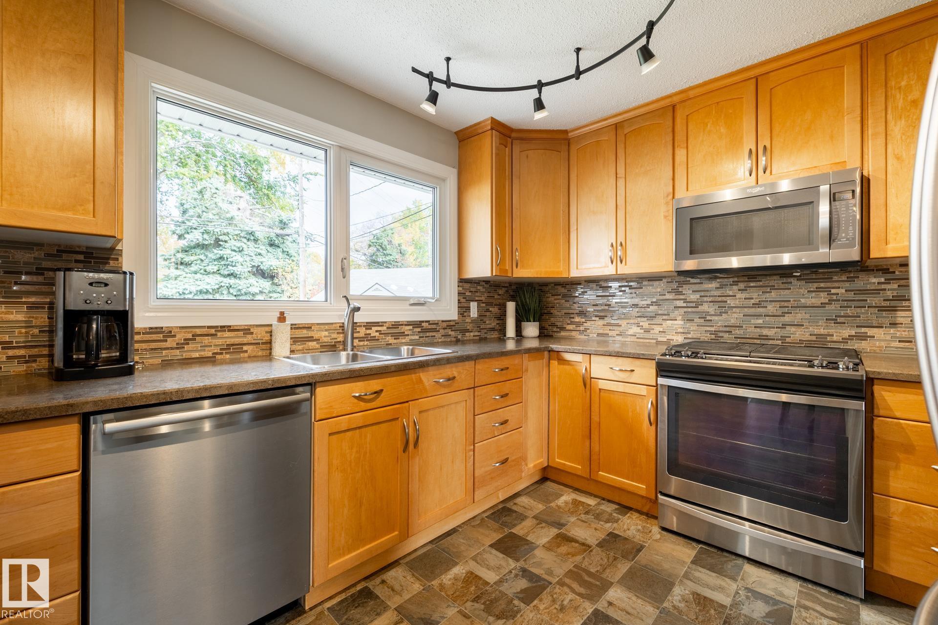 Photo 14 at 50 Springfield Crescent, Sturgeon Heights, St. Albert